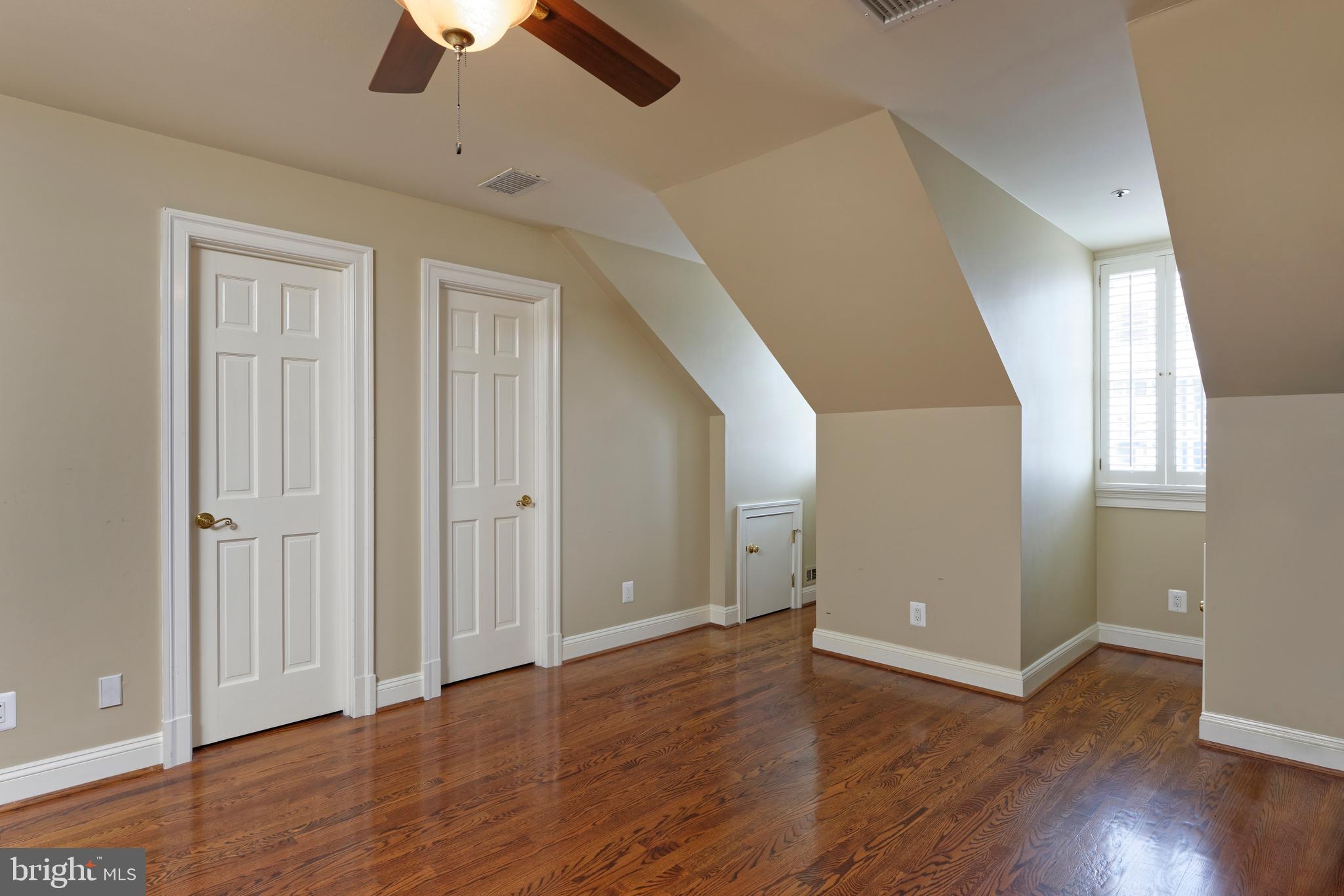 HARBORSIDE - Residential