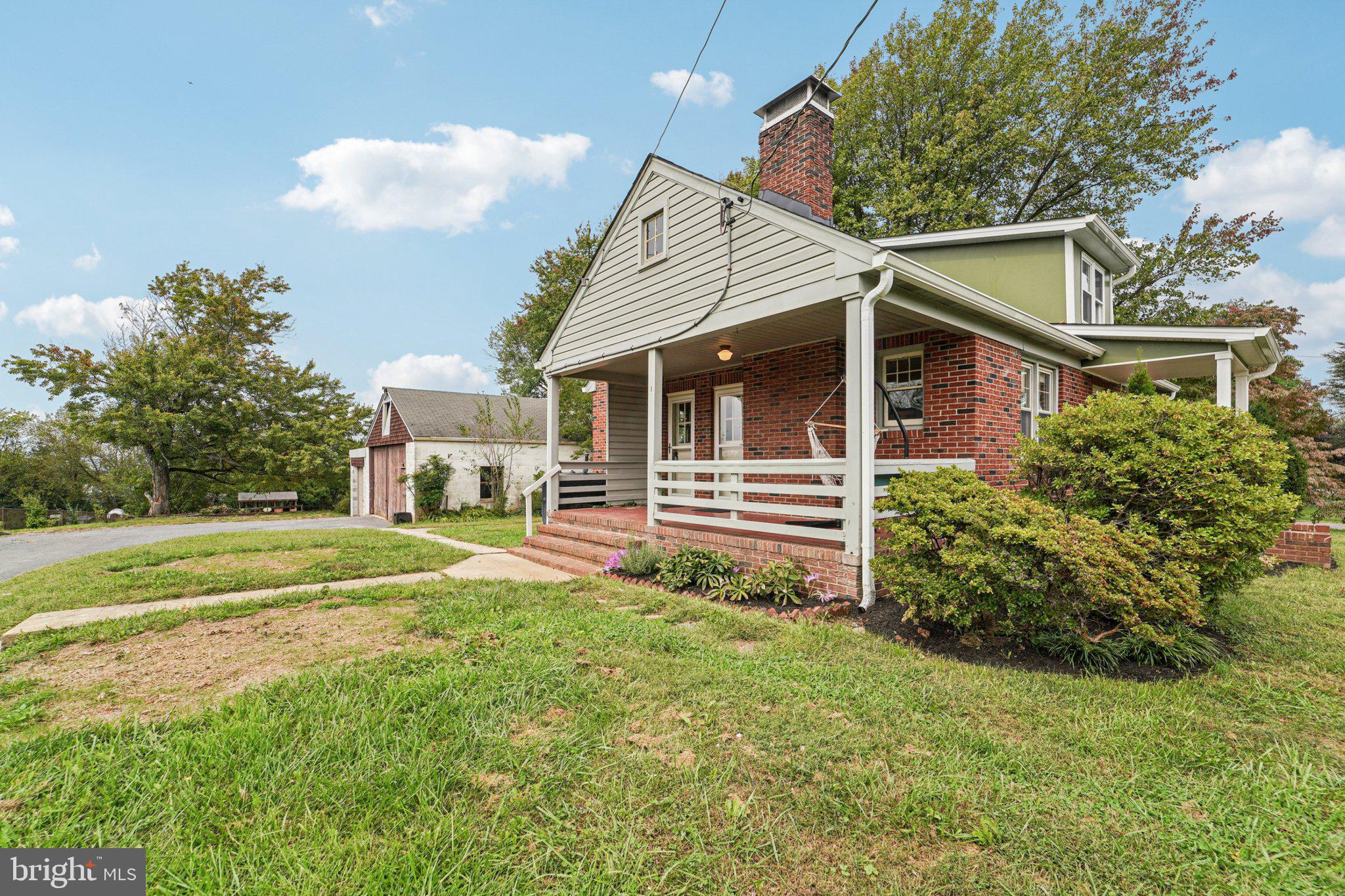 1008 N MAIN STREET