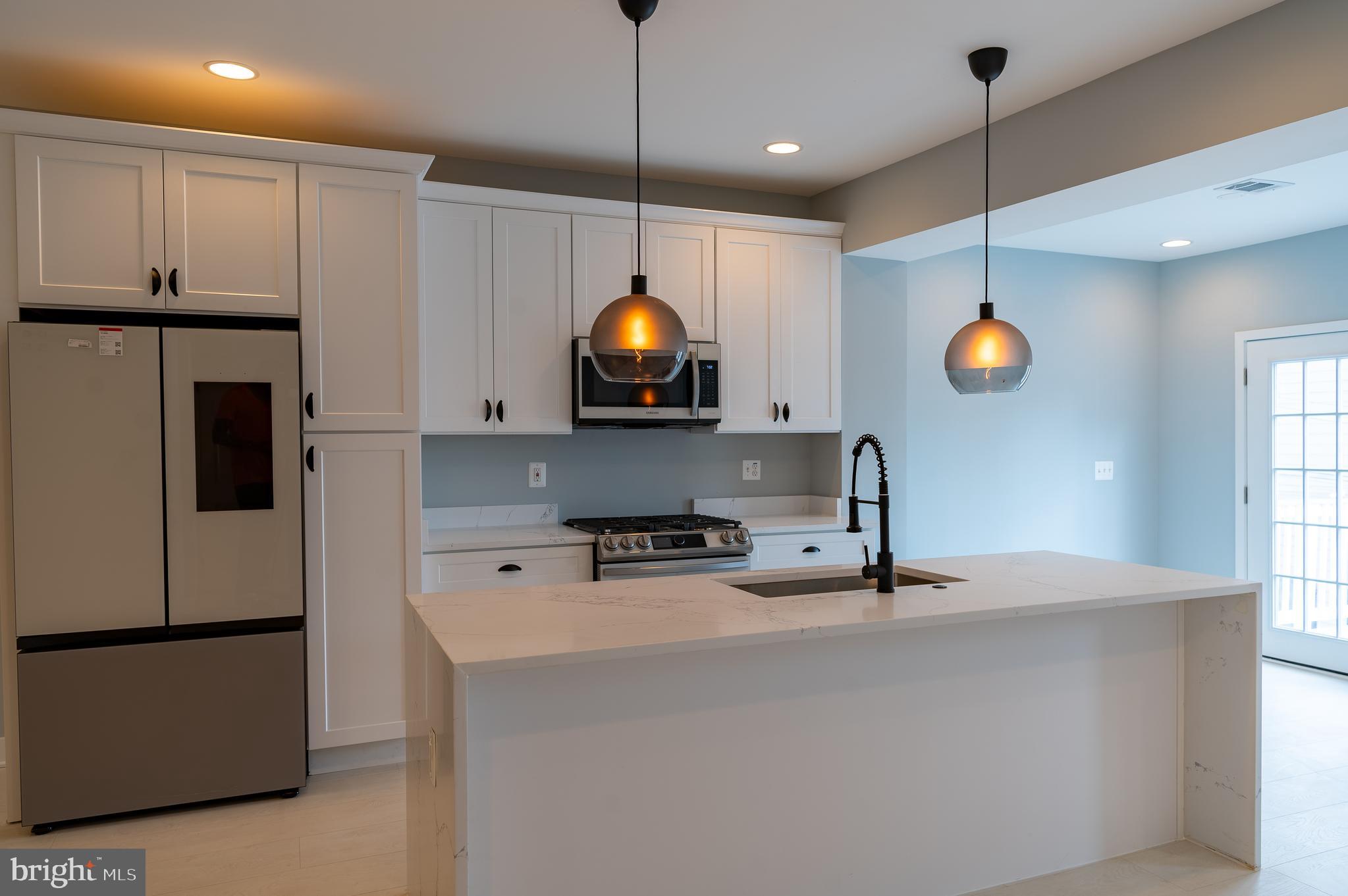 706 LONGFELLOW STREET NW