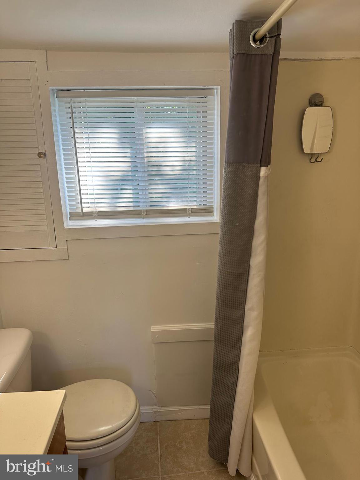 17 HIGGINSVILLE LANE