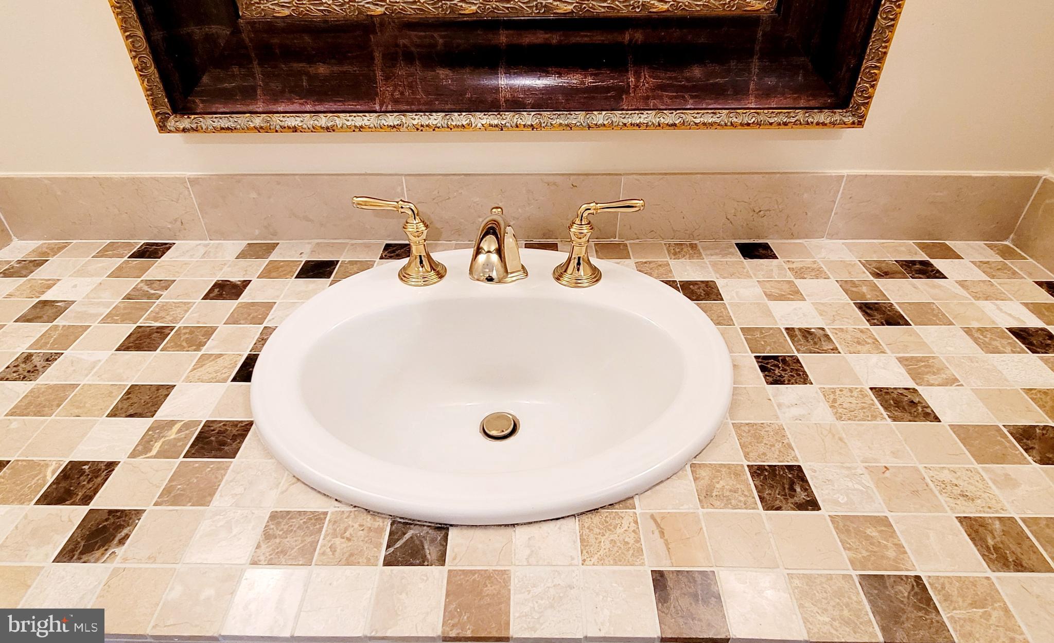 WATERGATE AT LANDMARK - Residential Lease