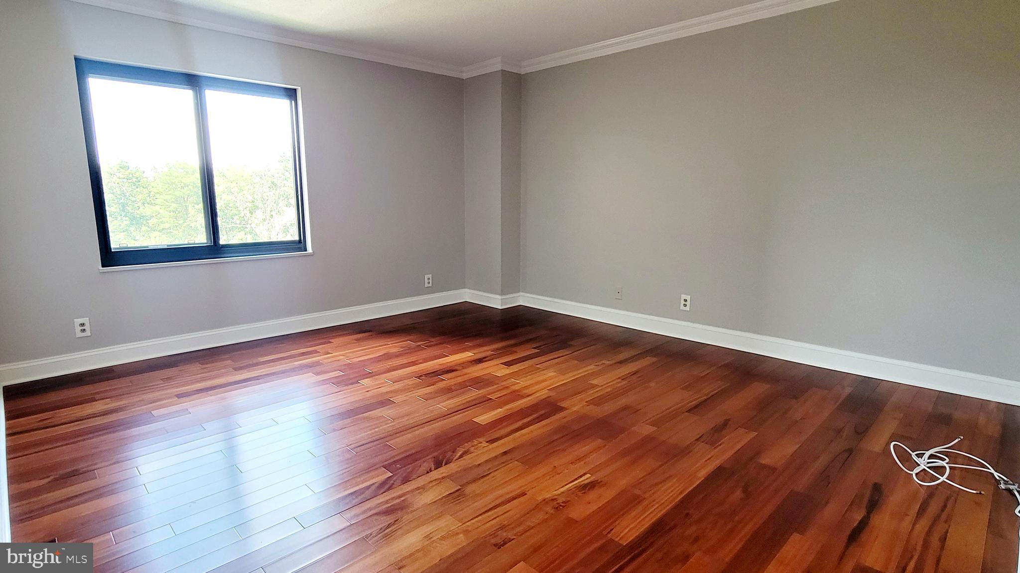 WATERGATE AT LANDMARK - Residential Lease