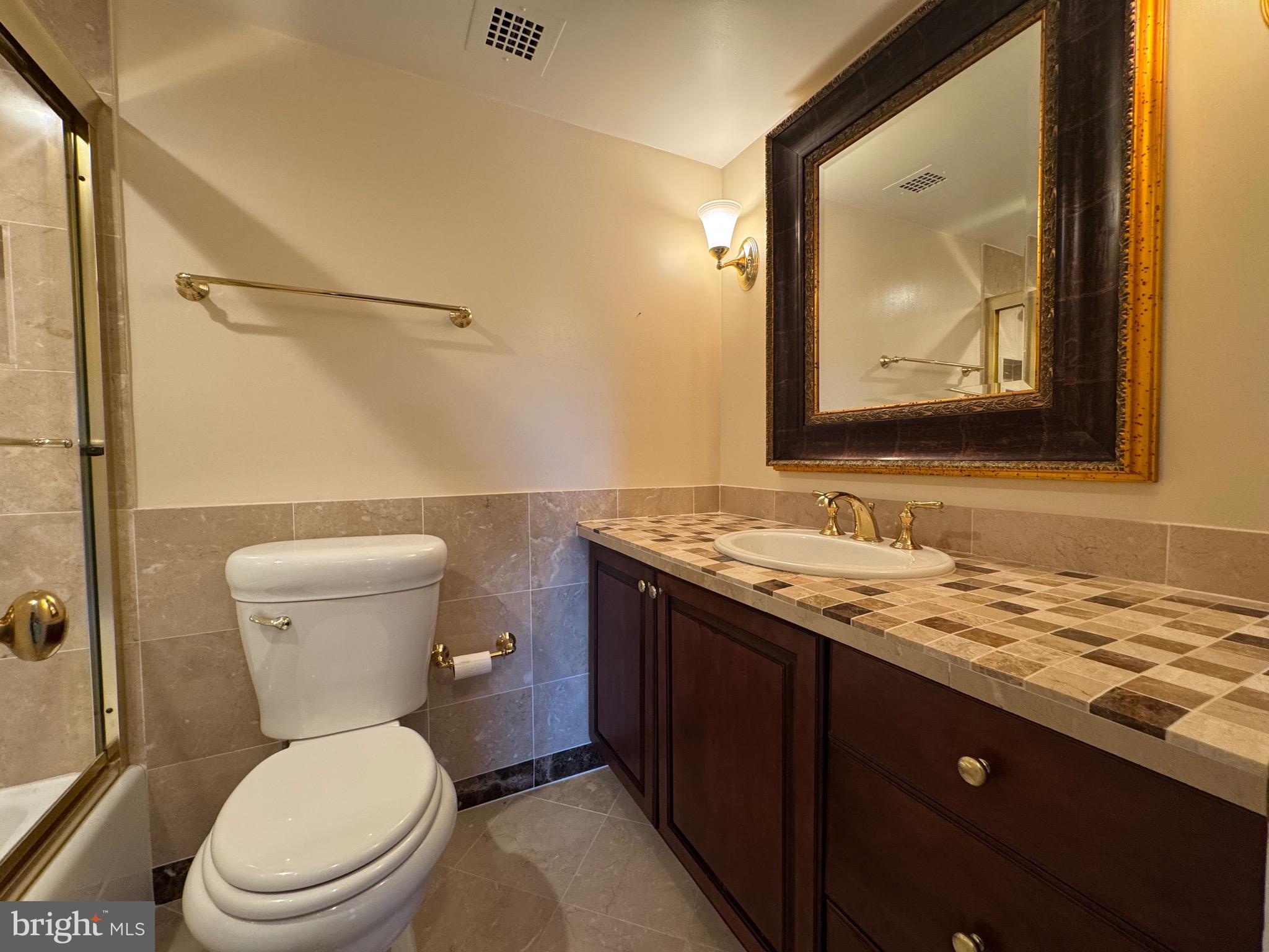 WATERGATE AT LANDMARK - Residential Lease