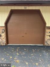 VALLEY GREEN CONDO - Residential Lease