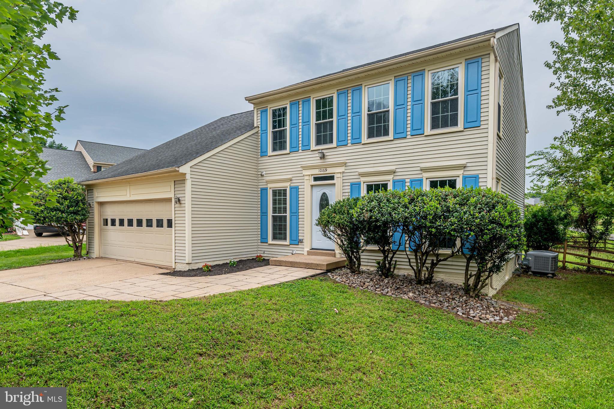 10169 CORYDALIS COURT
