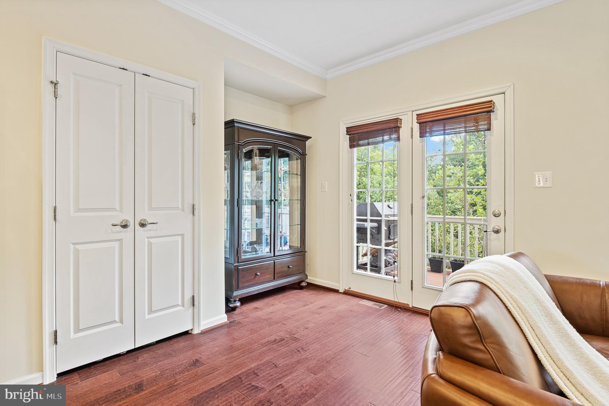 PARKSIDE - Residential