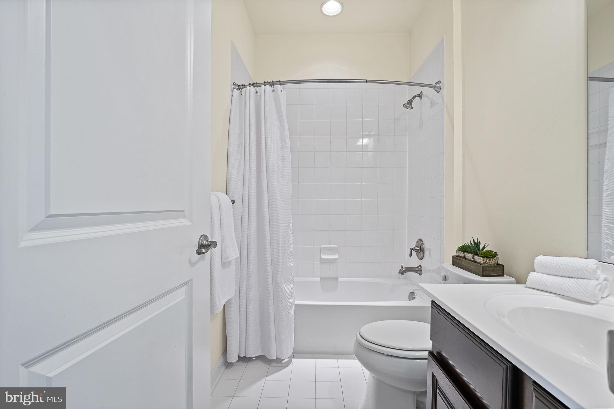 PARKSIDE - Residential