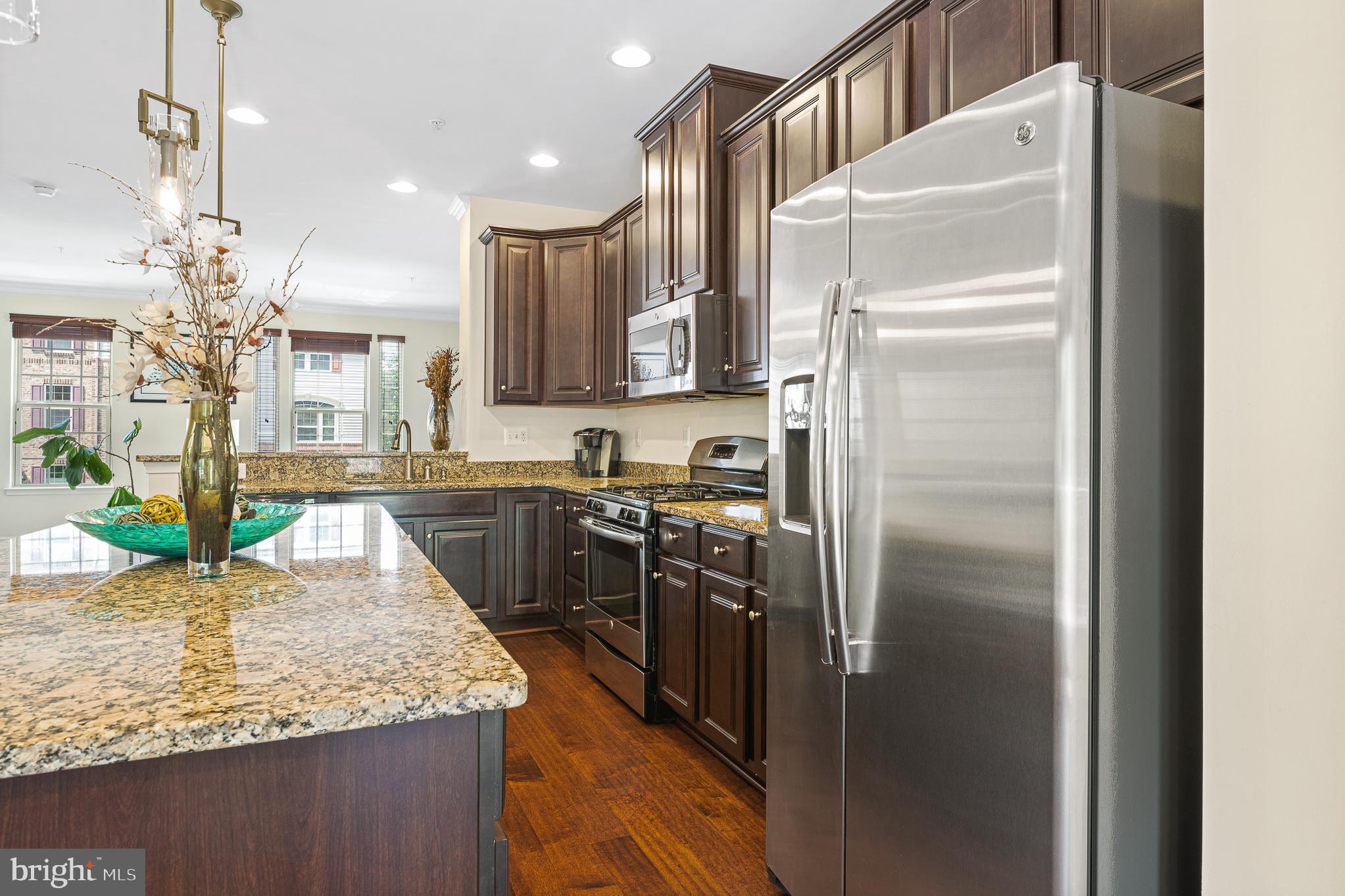 PARKSIDE - Residential