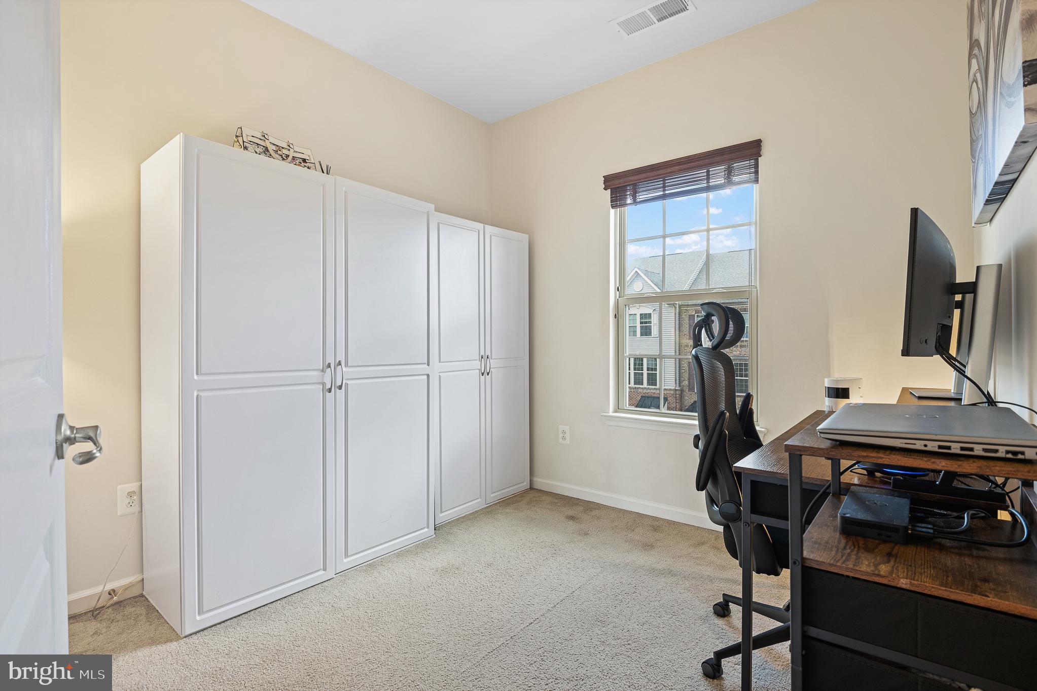 PARKSIDE - Residential