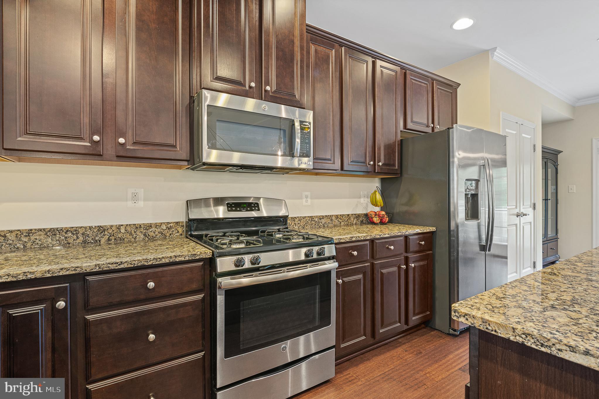 PARKSIDE - Residential