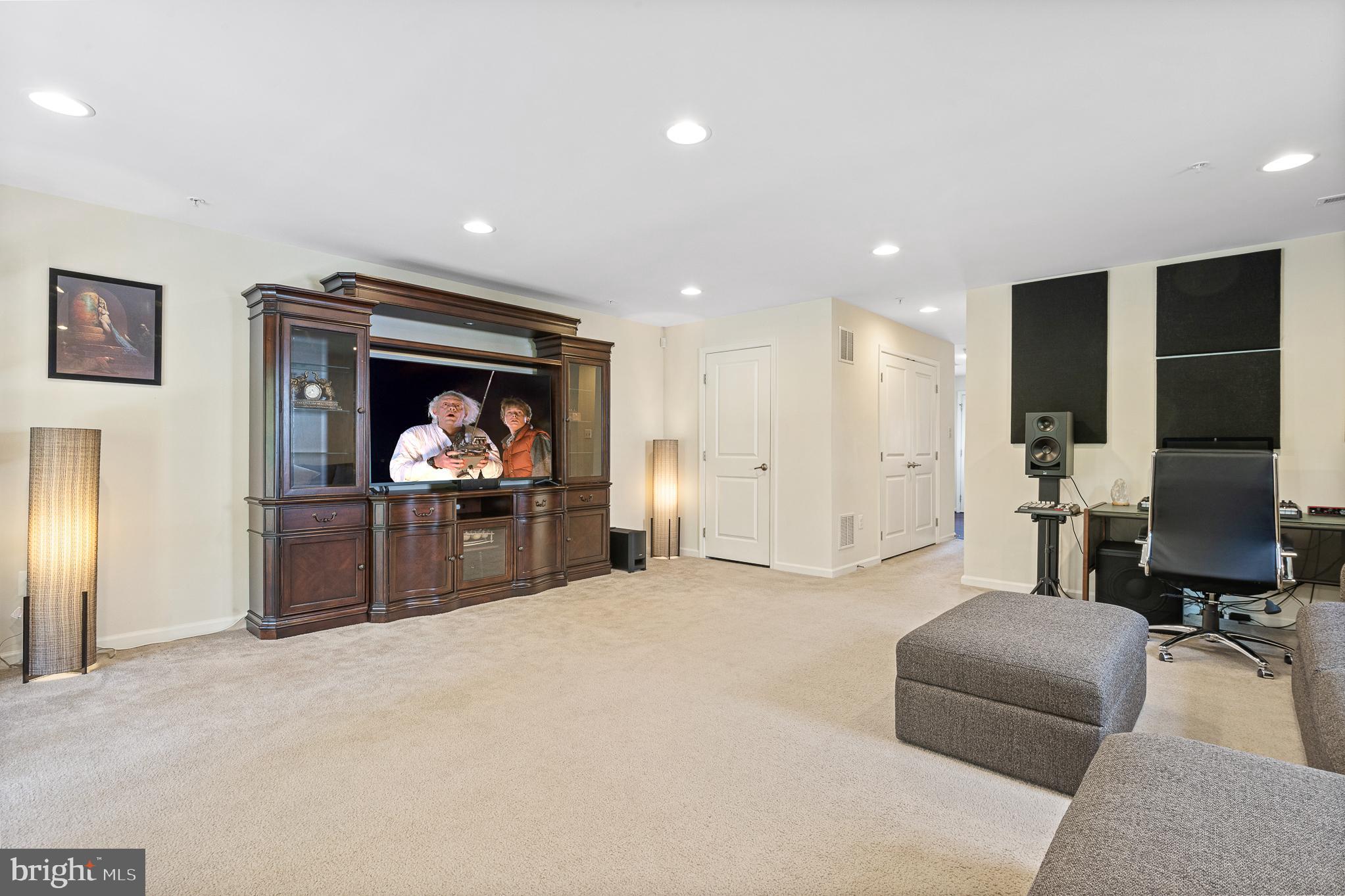 PARKSIDE - Residential