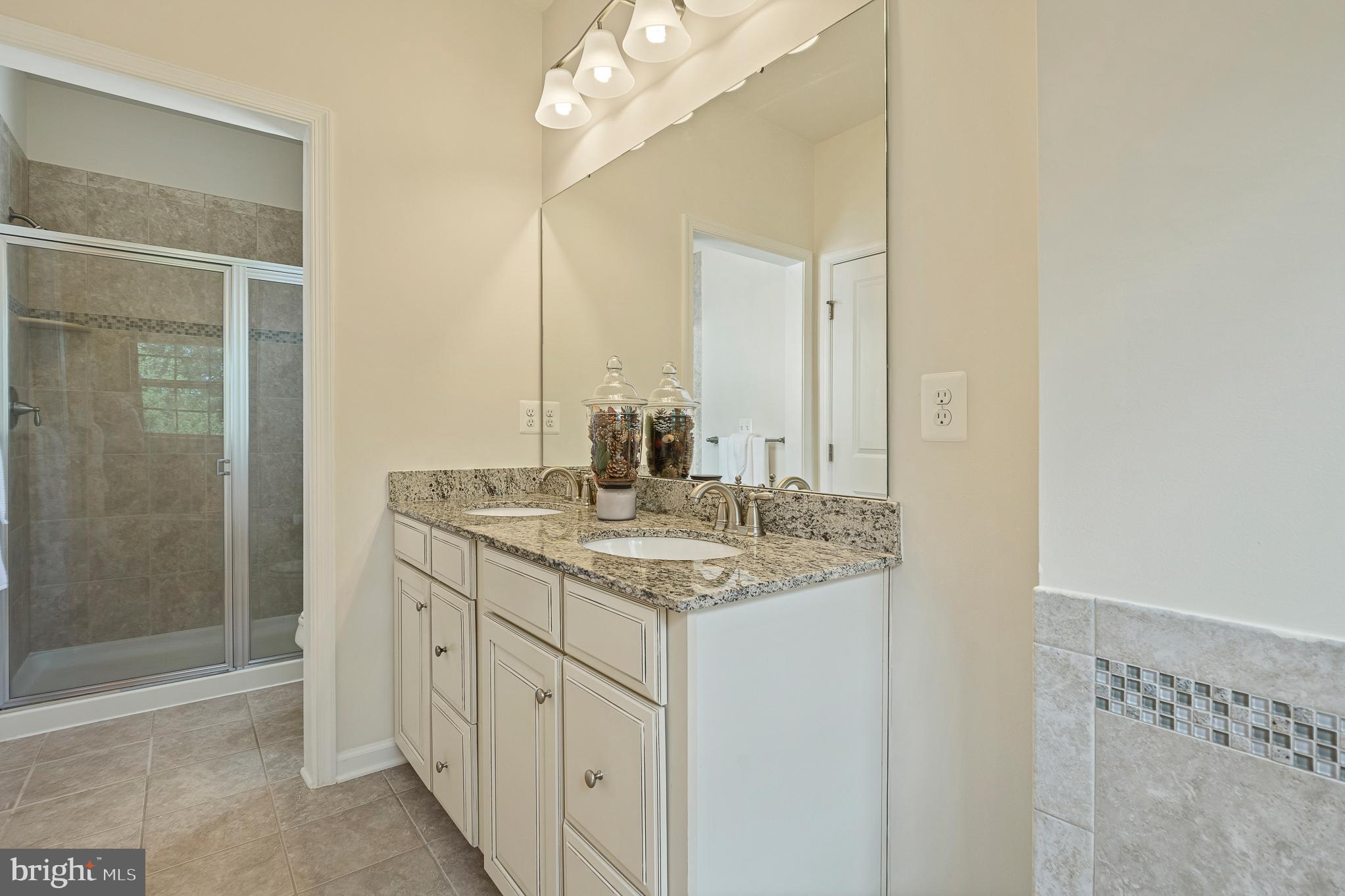 PARKSIDE - Residential