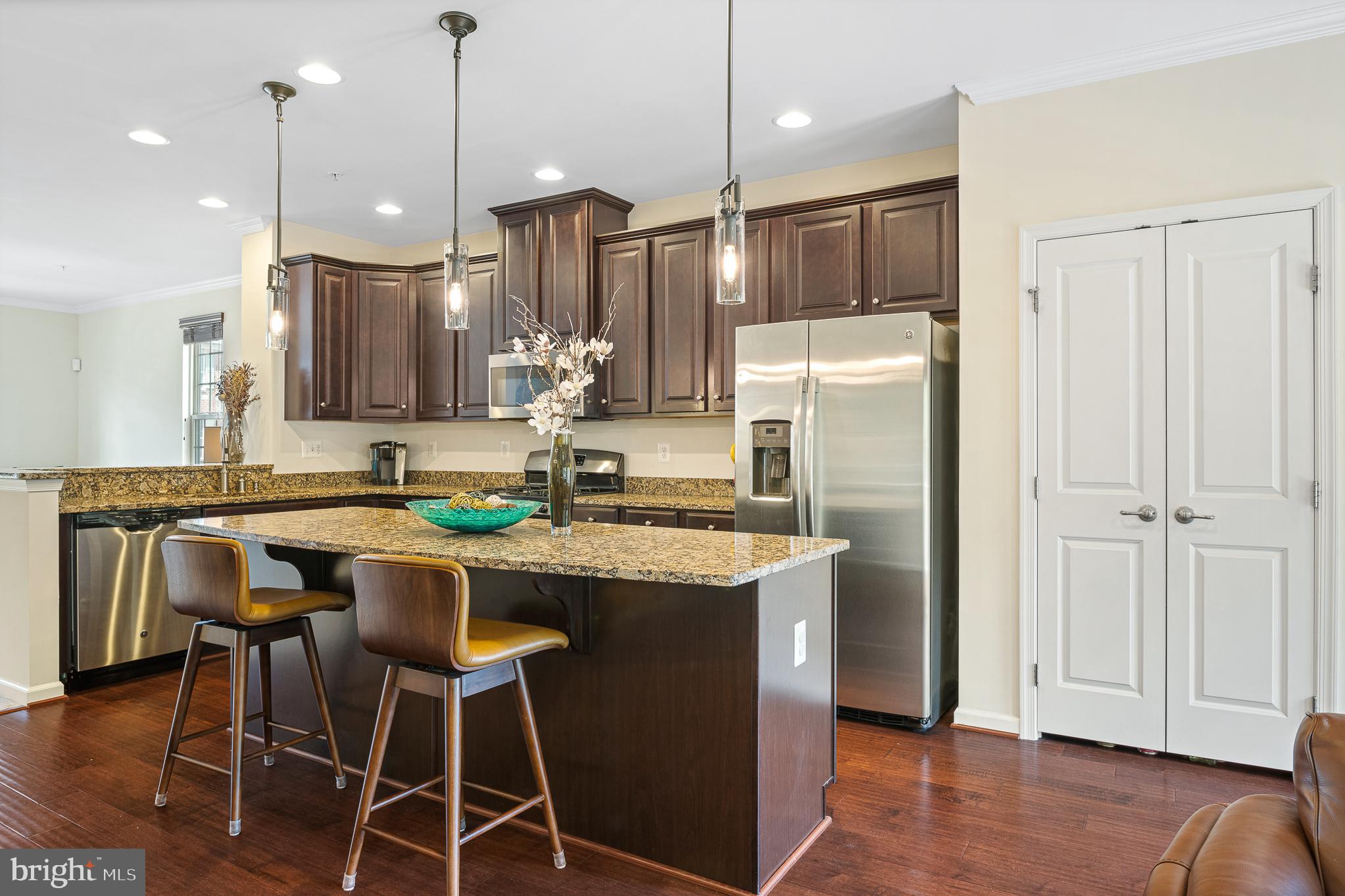 PARKSIDE - Residential