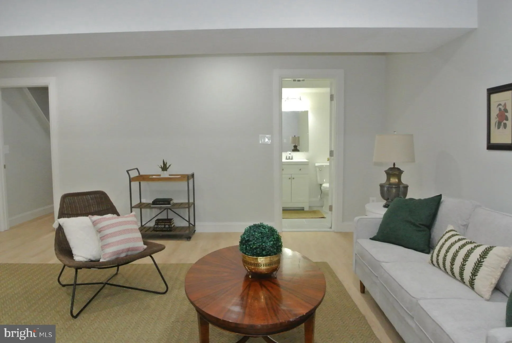 Lutherville Timonium, Maryland 21093, United States, 3 Bedrooms Bedrooms, ,4 BathroomsBathrooms,Residential,Active,109848