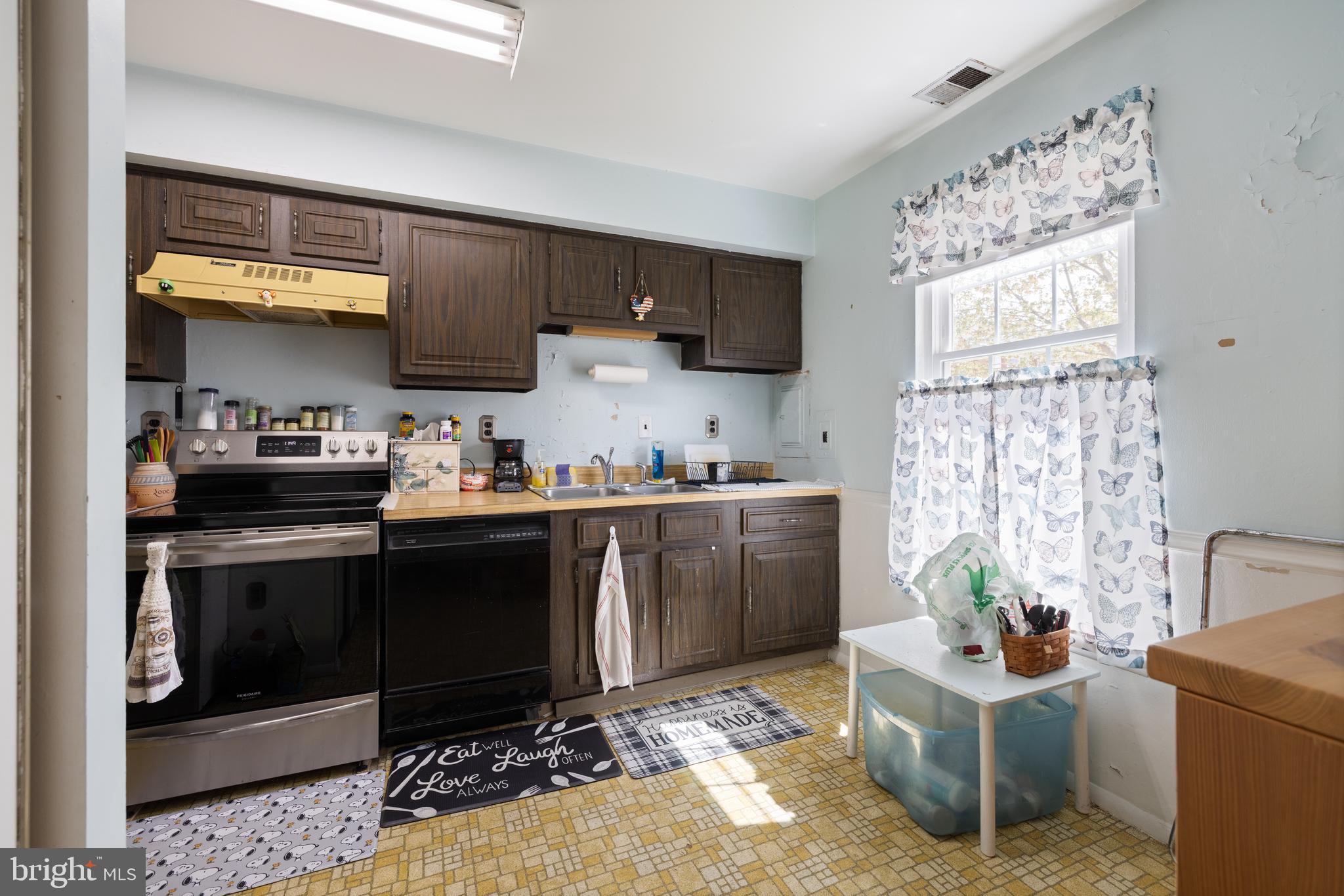 MORGANDALE CONDO - Residential