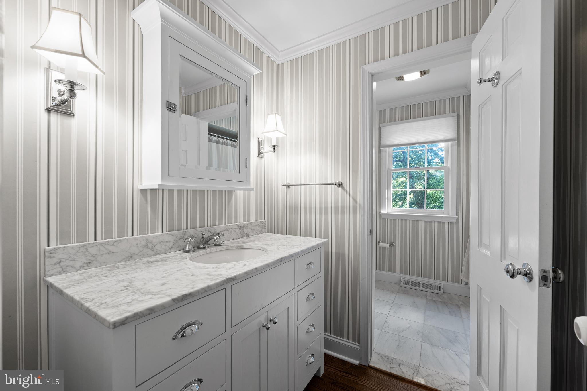 BRYN MAWR - Residential