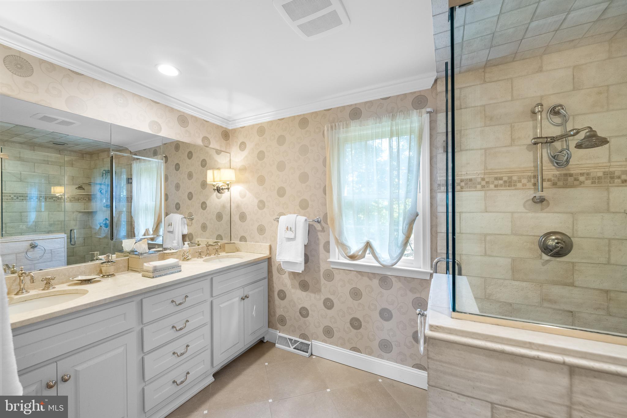 BRYN MAWR - Residential