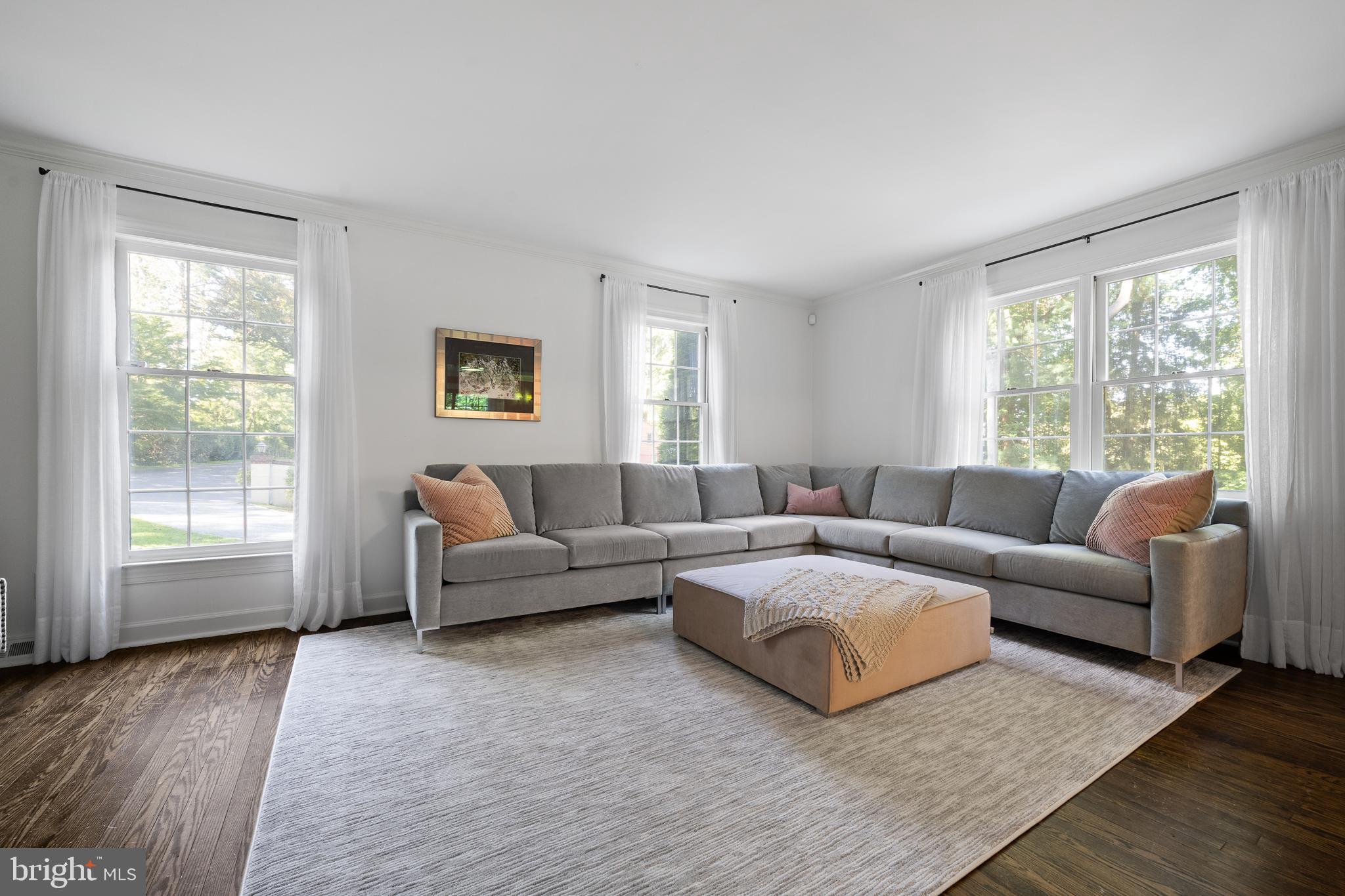 BRYN MAWR - Residential