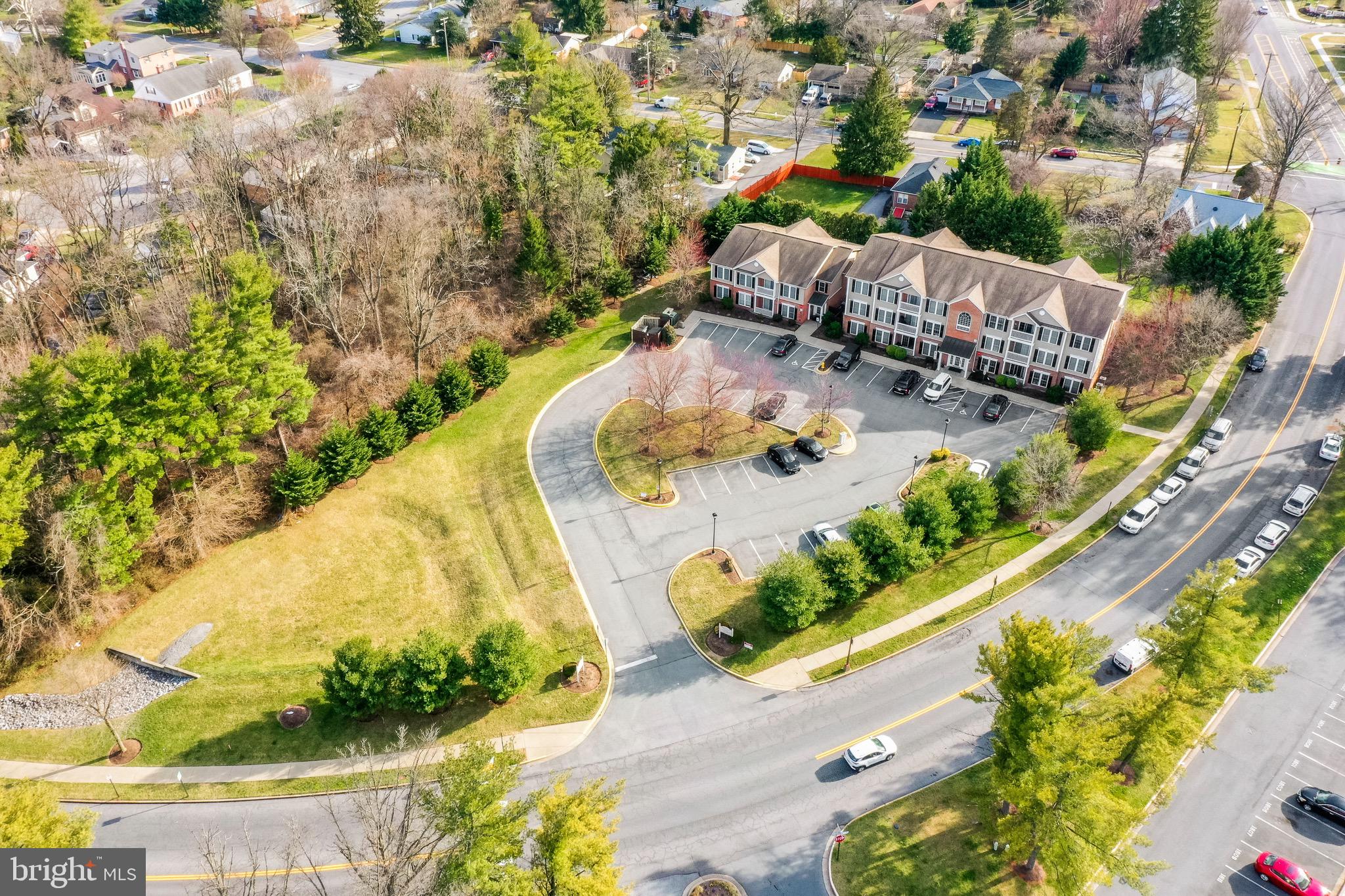 DREAMERS COVE - Residential Lease