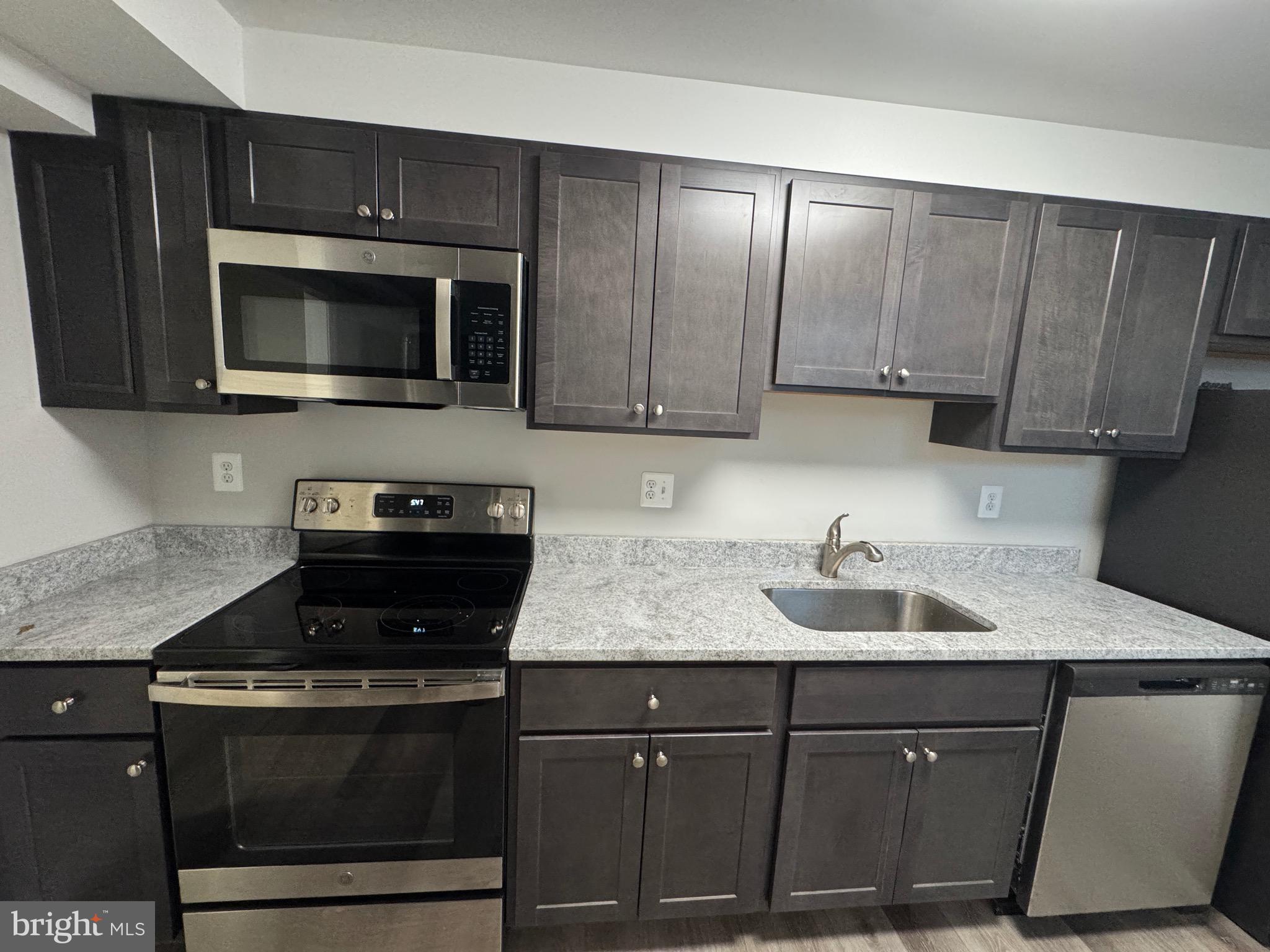 AGRICOPIA - Residential Lease