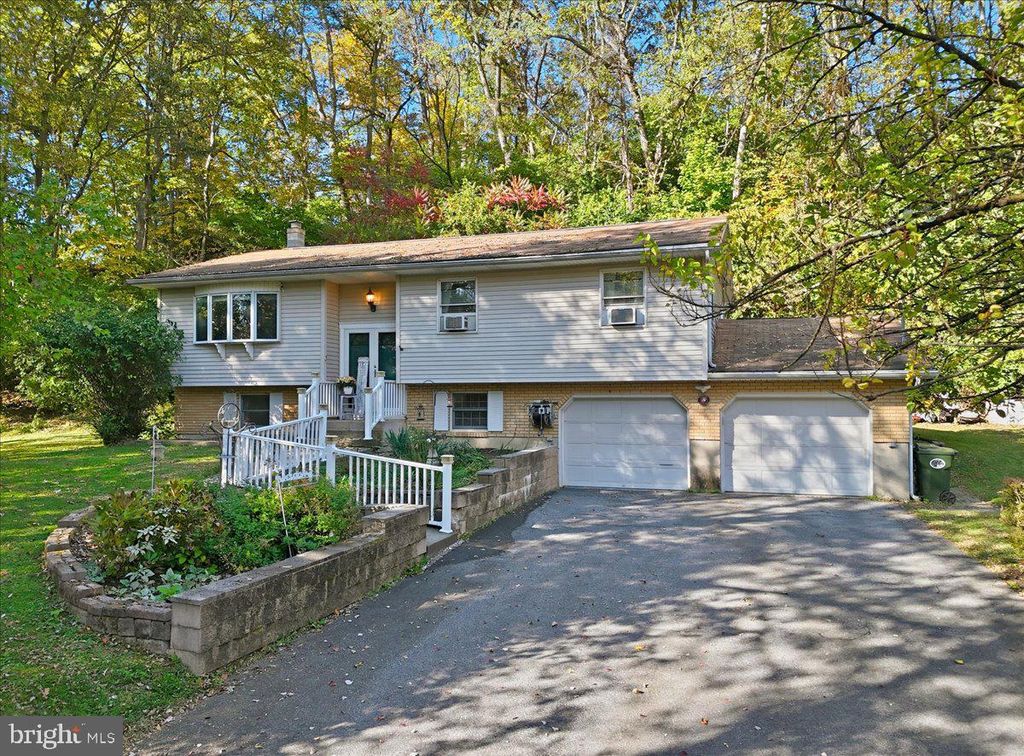 Photo of 4506 4th Terrace, BANGOR, PA 18013 (MLS # PANH2008882)
