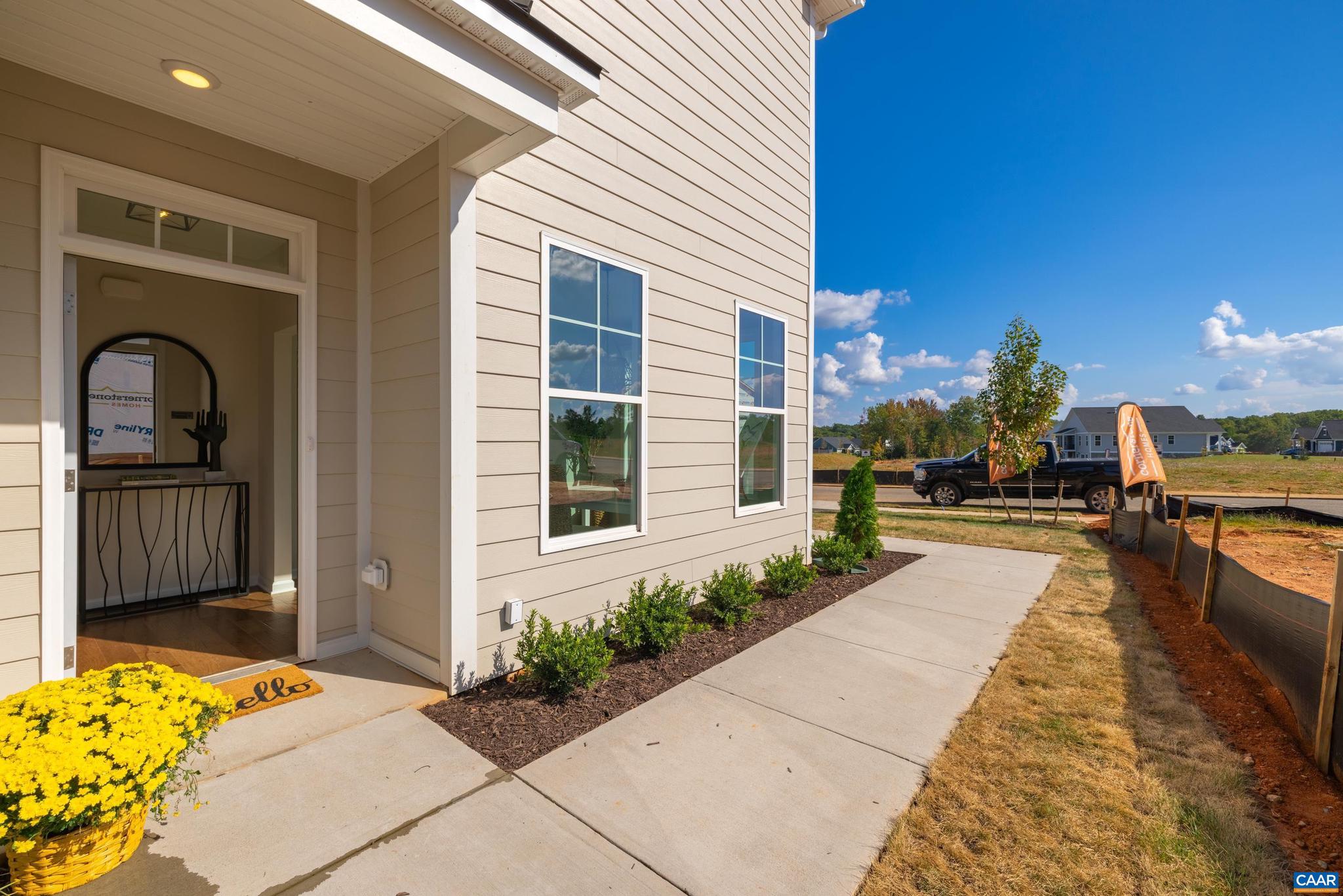 SPRING CREEK - Residential