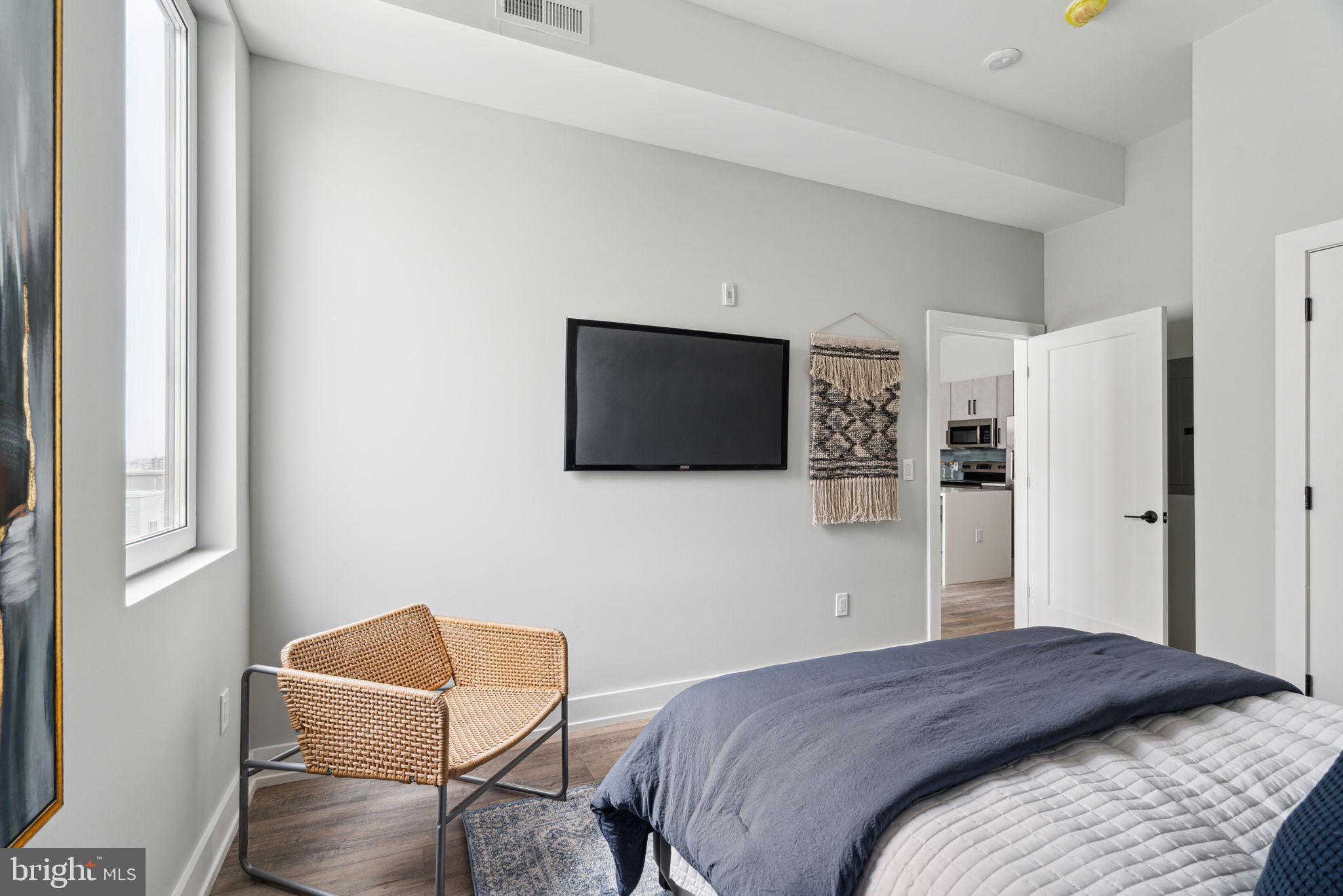 TEMPLE UNIVERSITY - Residential Lease