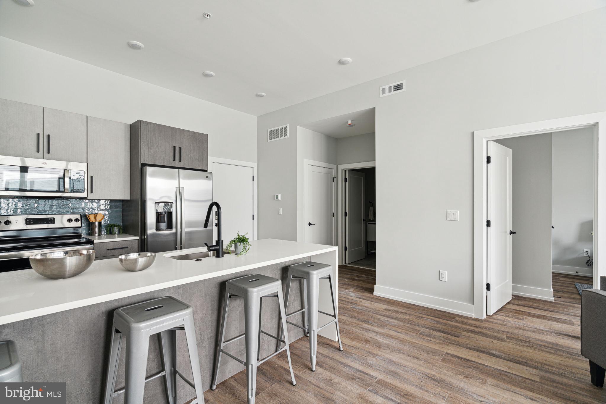 TEMPLE UNIVERSITY - Residential Lease