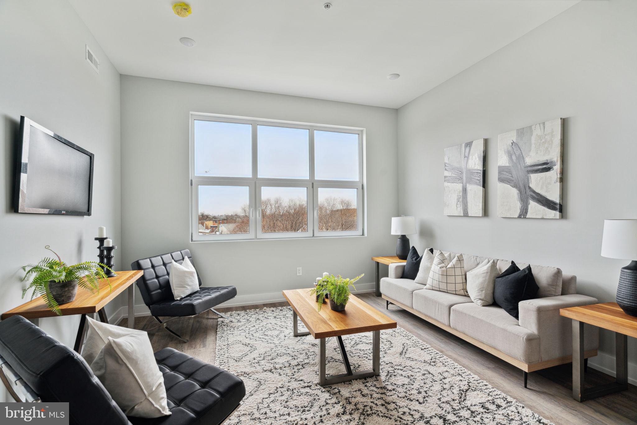 TEMPLE UNIVERSITY - Residential Lease