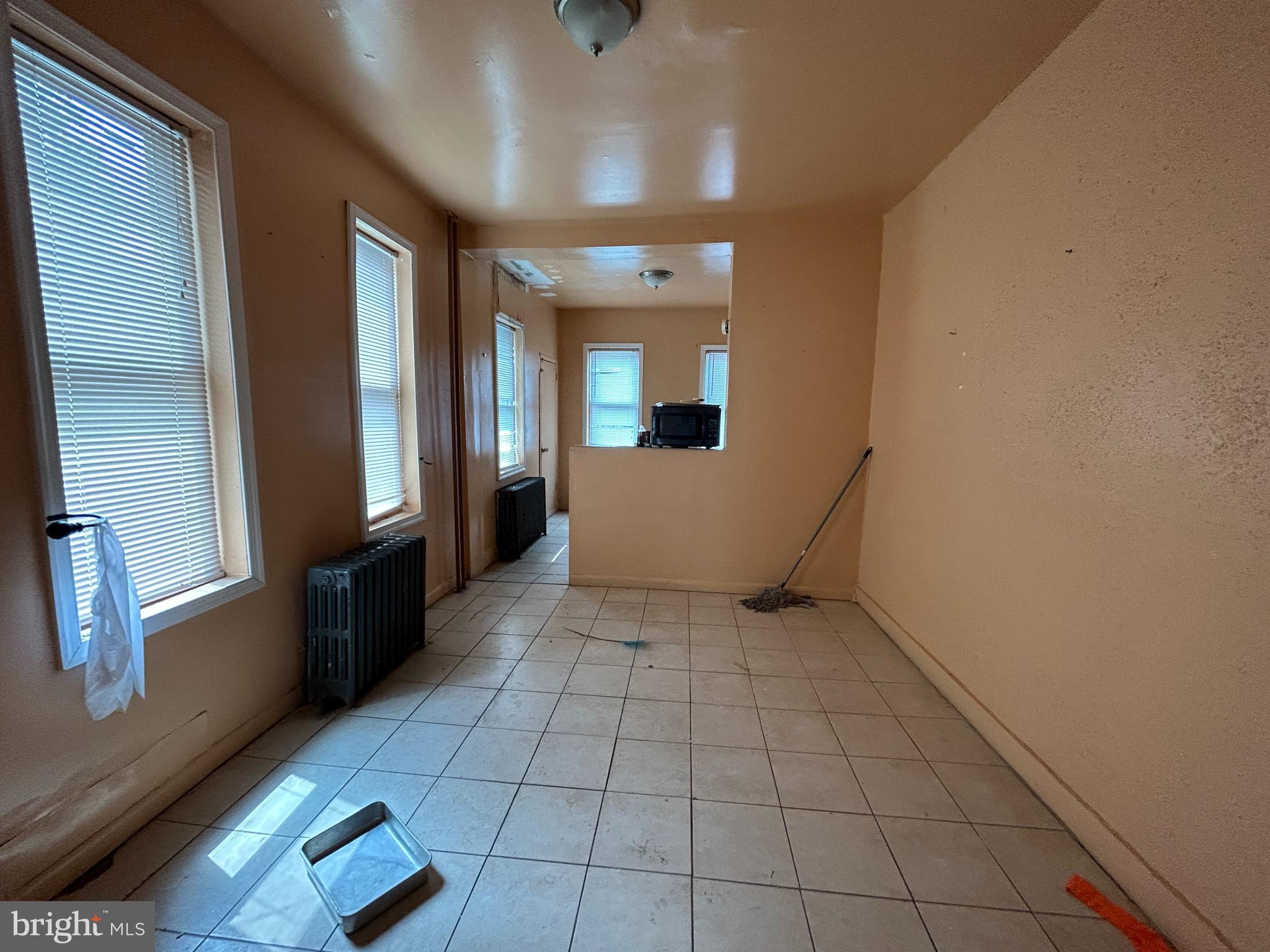 WEST KENSINGTON - Residential