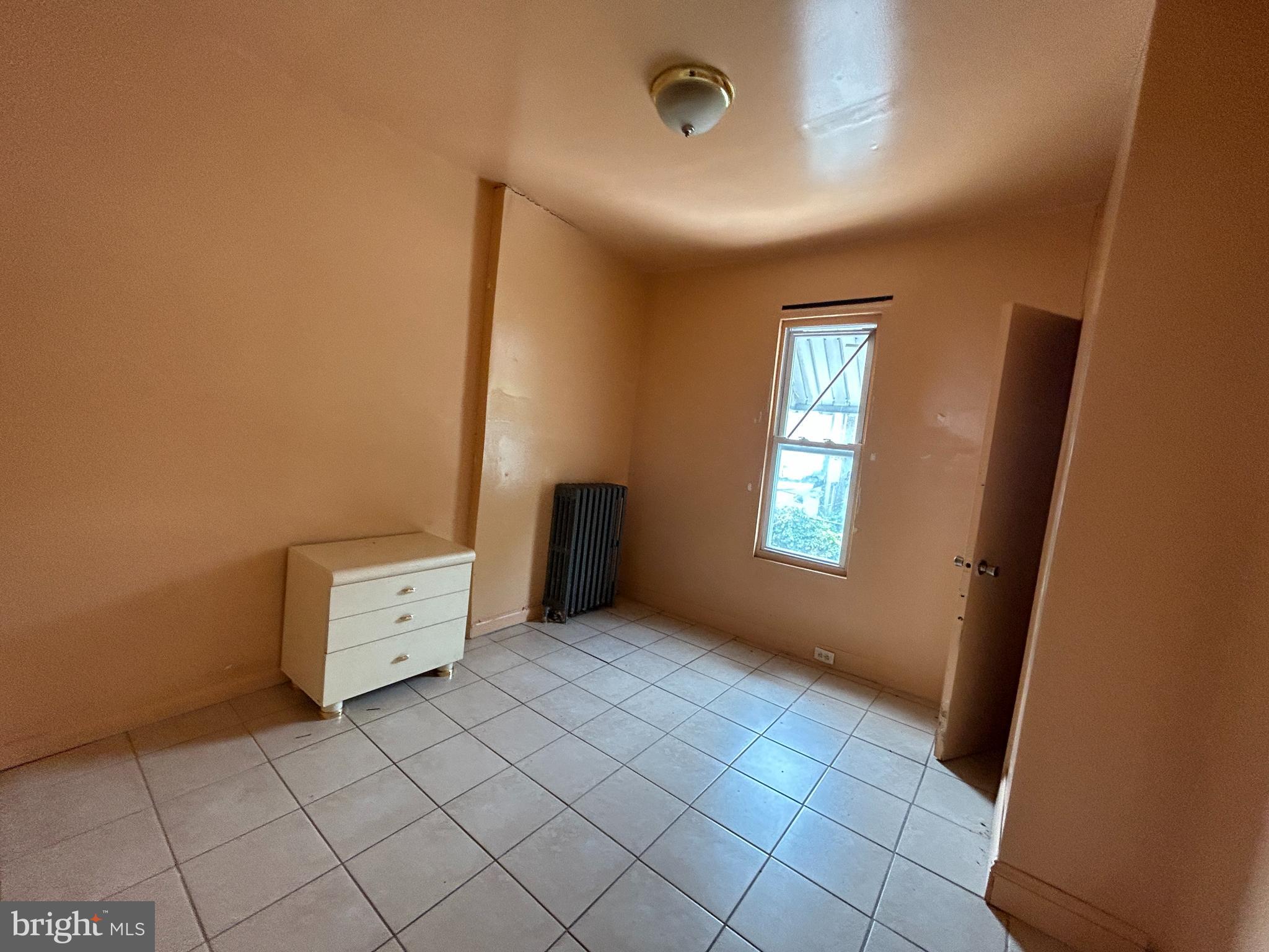 WEST KENSINGTON - Residential