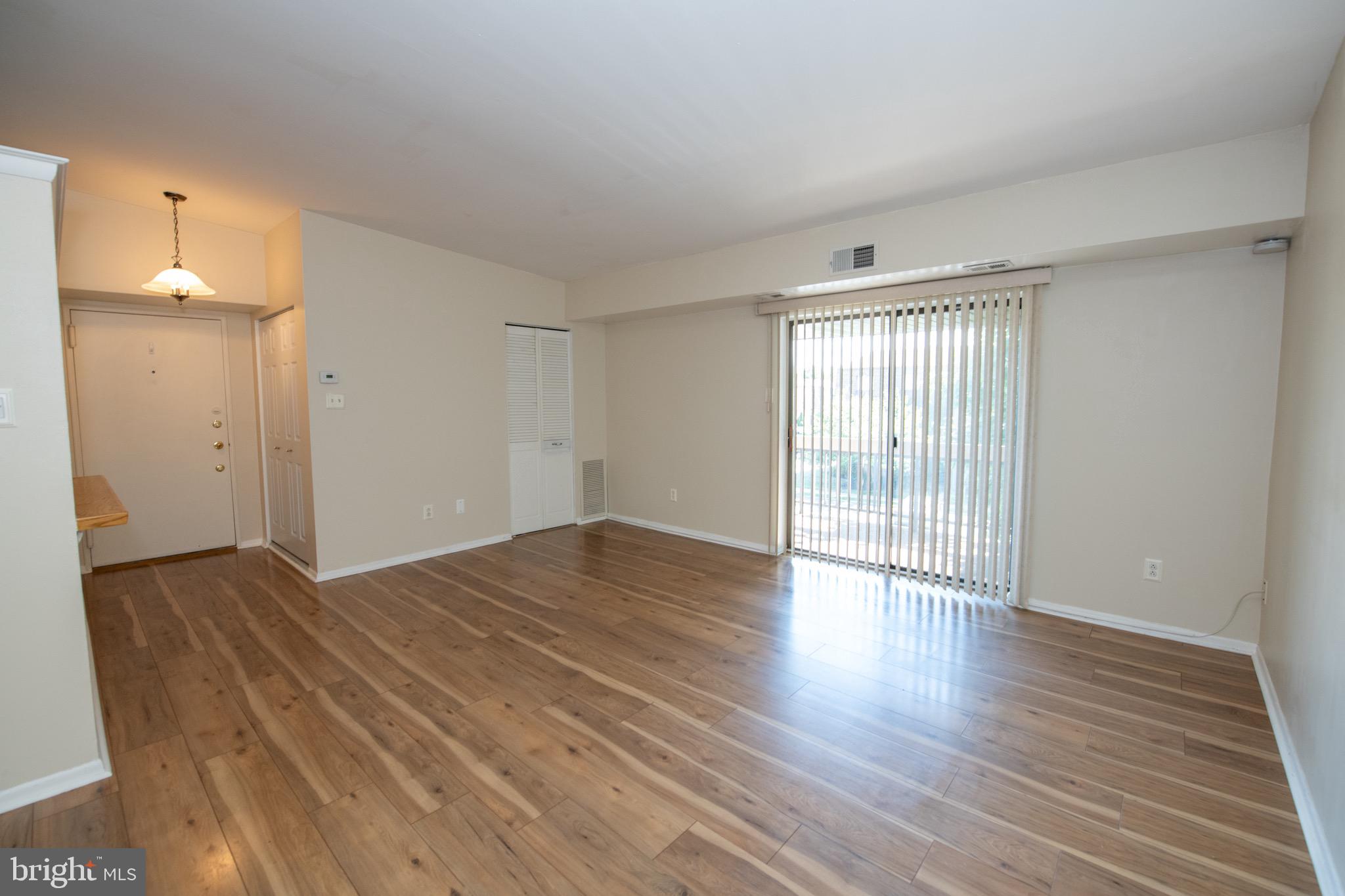 DELAIRE LANDING - Residential