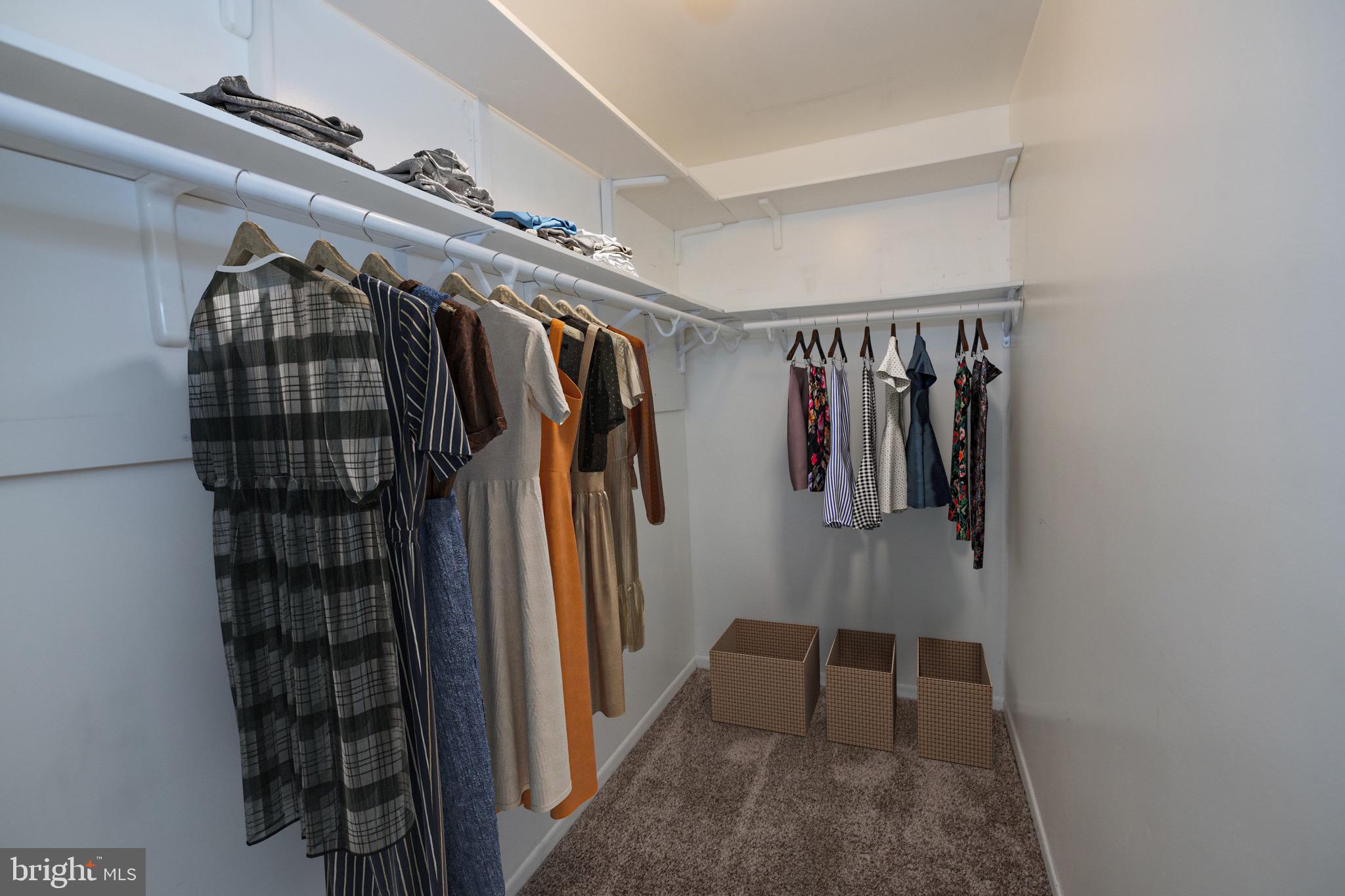 DELAIRE LANDING - Residential