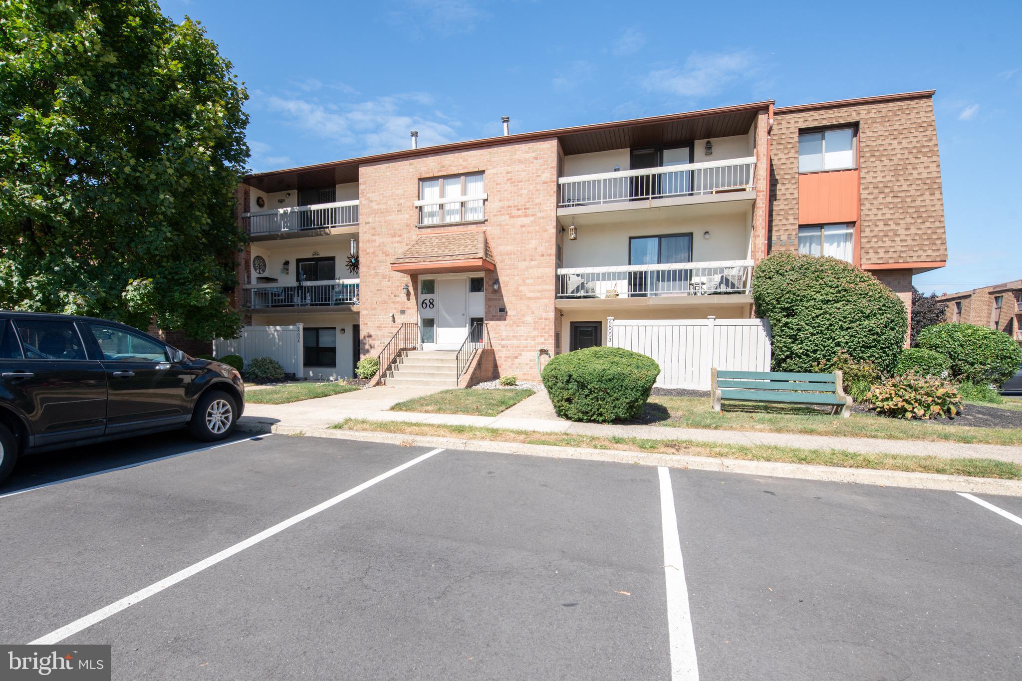 DELAIRE LANDING - Residential