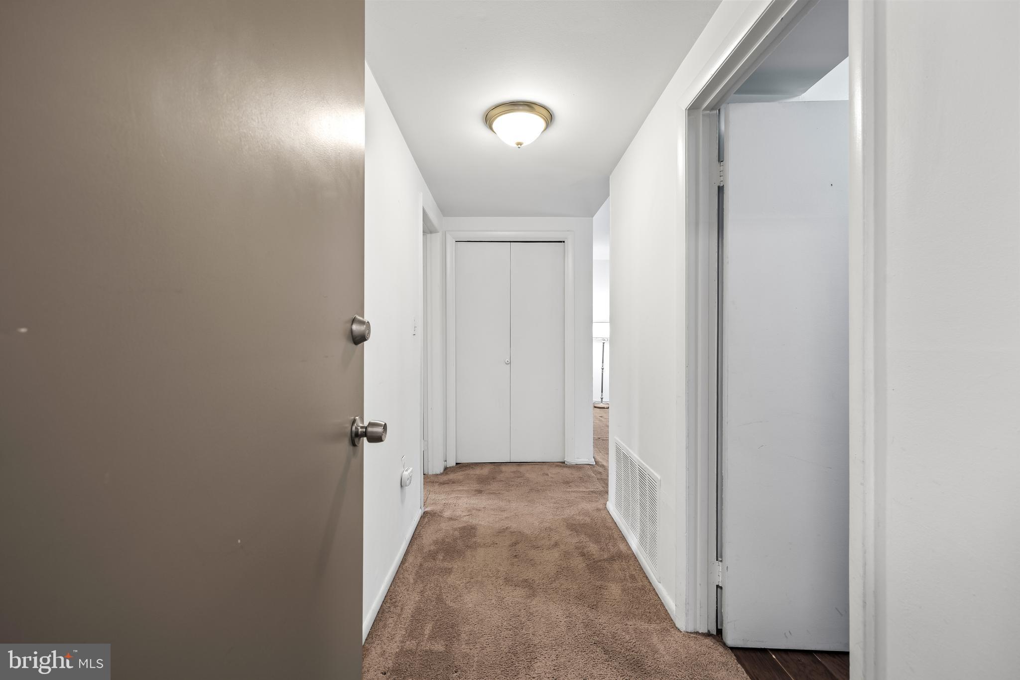 19 HAMILL ROAD 19E