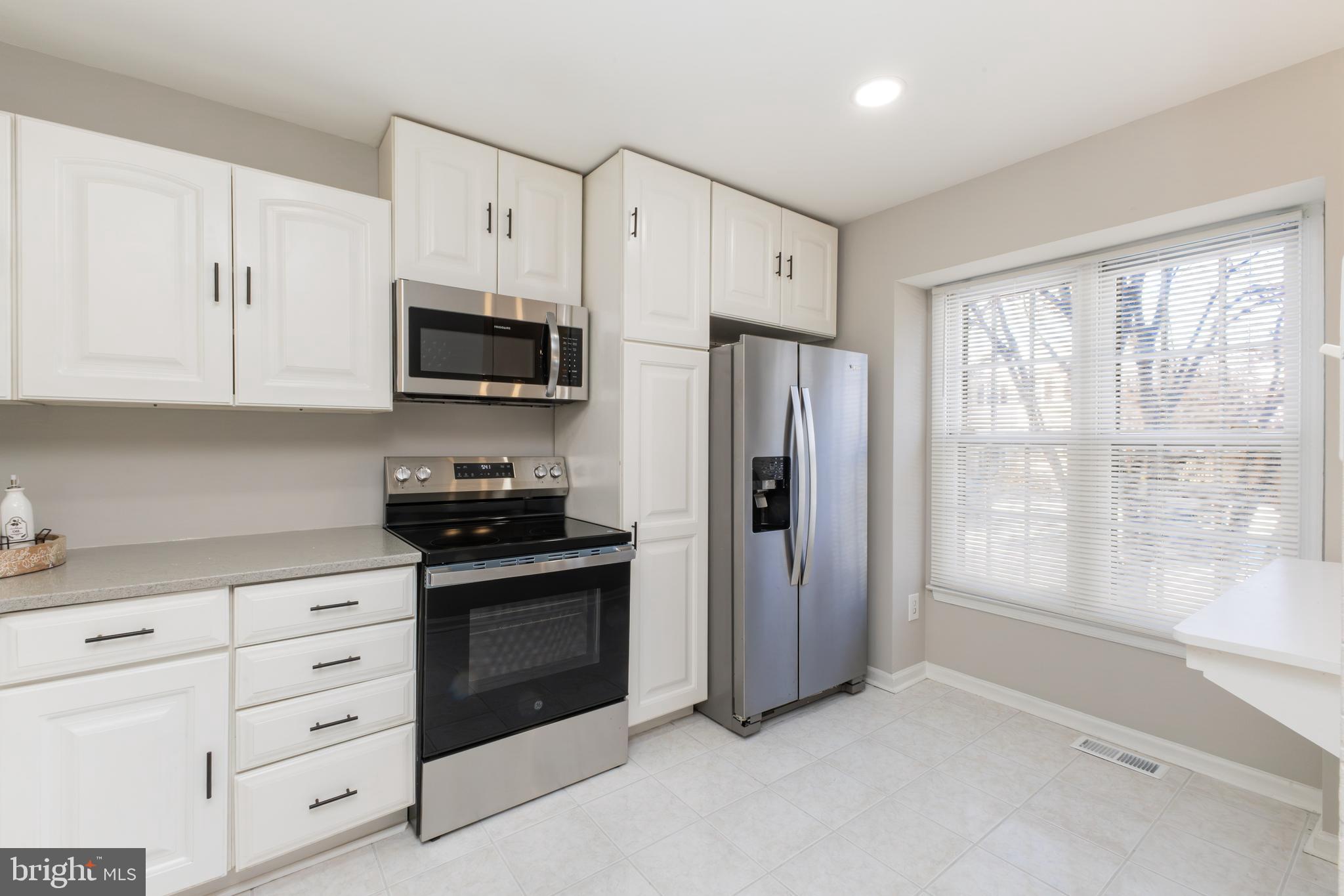 DUNN LORING VILLAGE - Residential