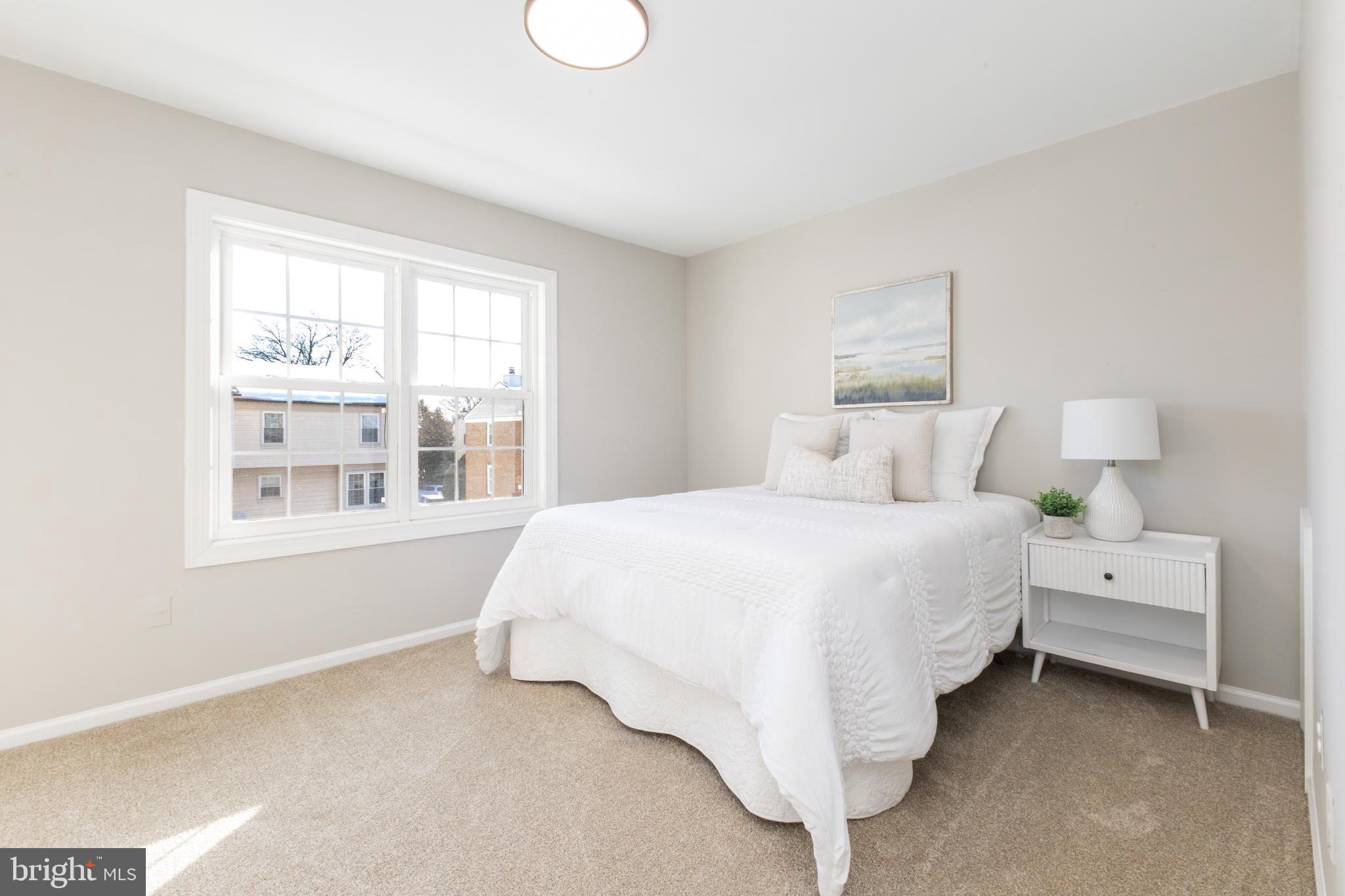 DUNN LORING VILLAGE - Residential