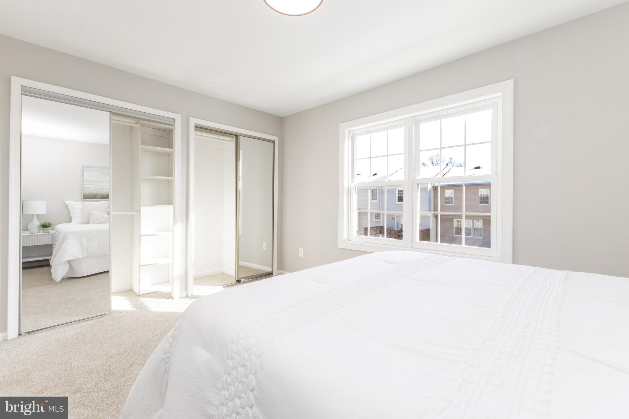 DUNN LORING VILLAGE - Residential