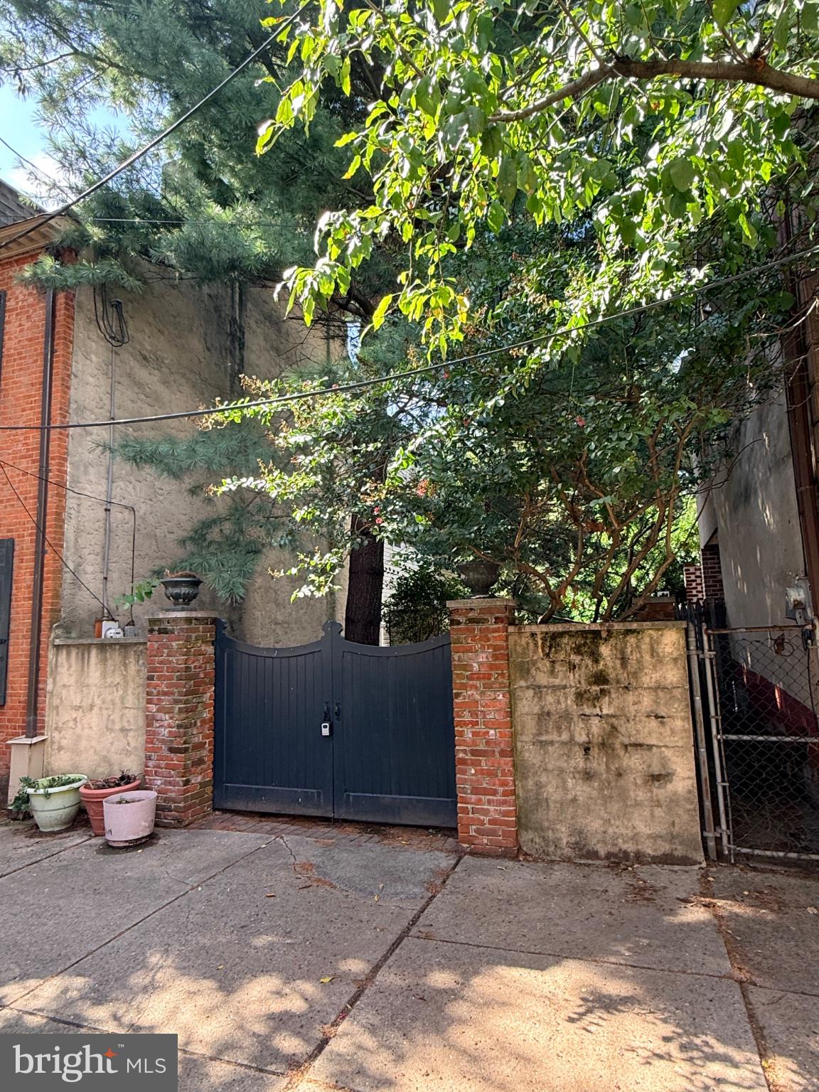 1118 MARLBOROUGH STREET