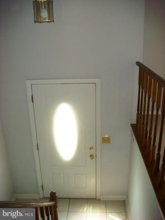 NEWINGTON FOREST - Residential Lease