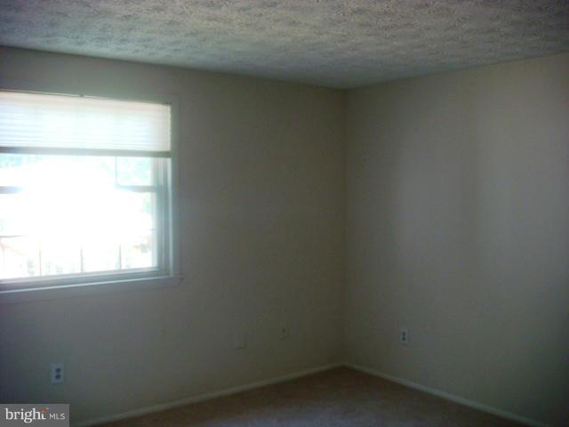 NEWINGTON FOREST - Residential Lease