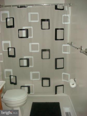 NEWINGTON FOREST - Residential Lease