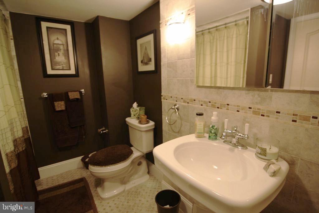 PENNSPORT - Residential Lease