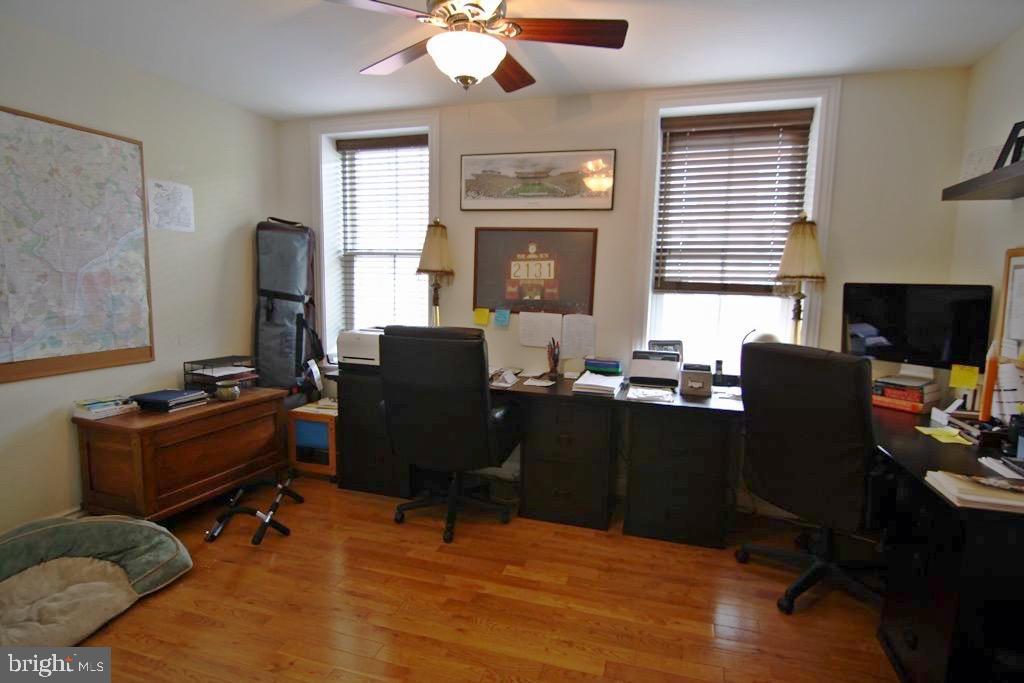 PENNSPORT - Residential Lease