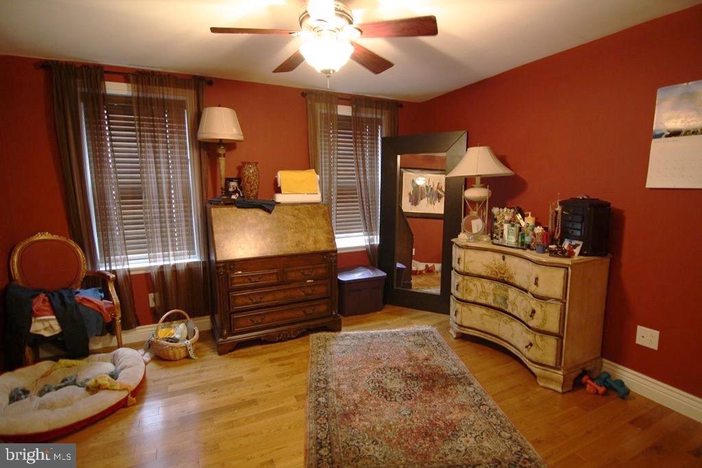 PENNSPORT - Residential Lease