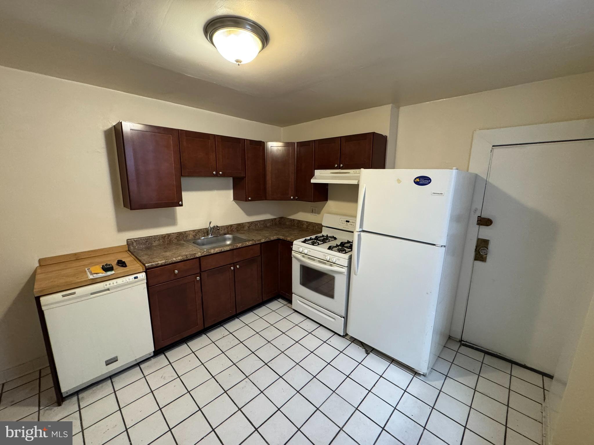 POWELTON VILLAGE - Residential