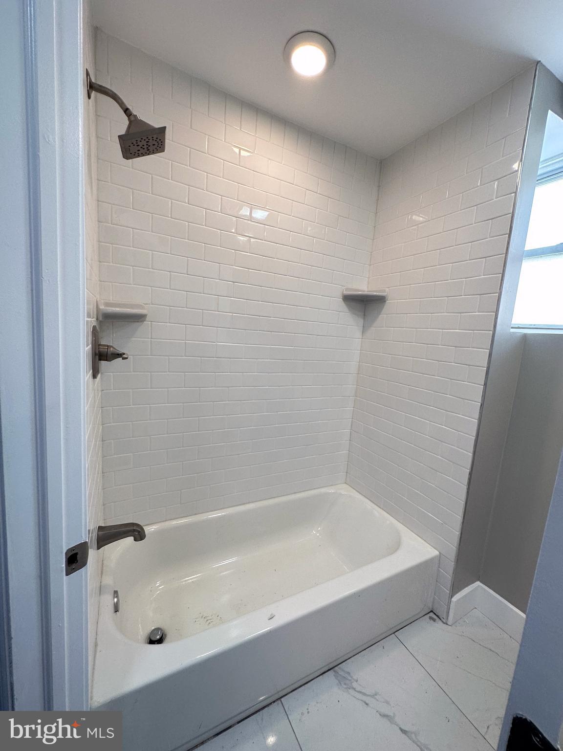 WEST PASSYUNK - Residential Lease