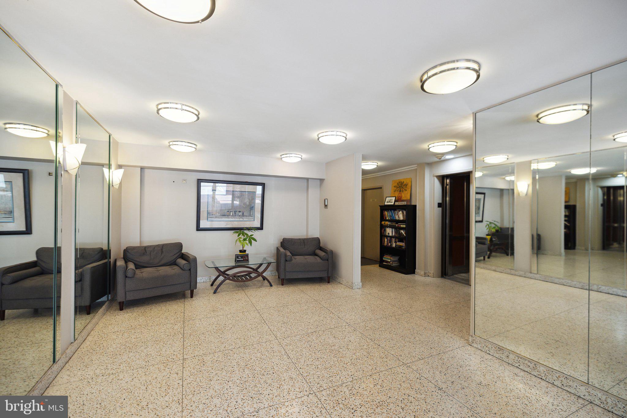 THAYER TOWERS - Residential