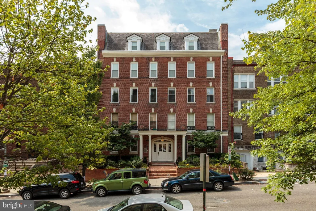 1822 Vernon Street NW Unit 106, Washington, DC 20009