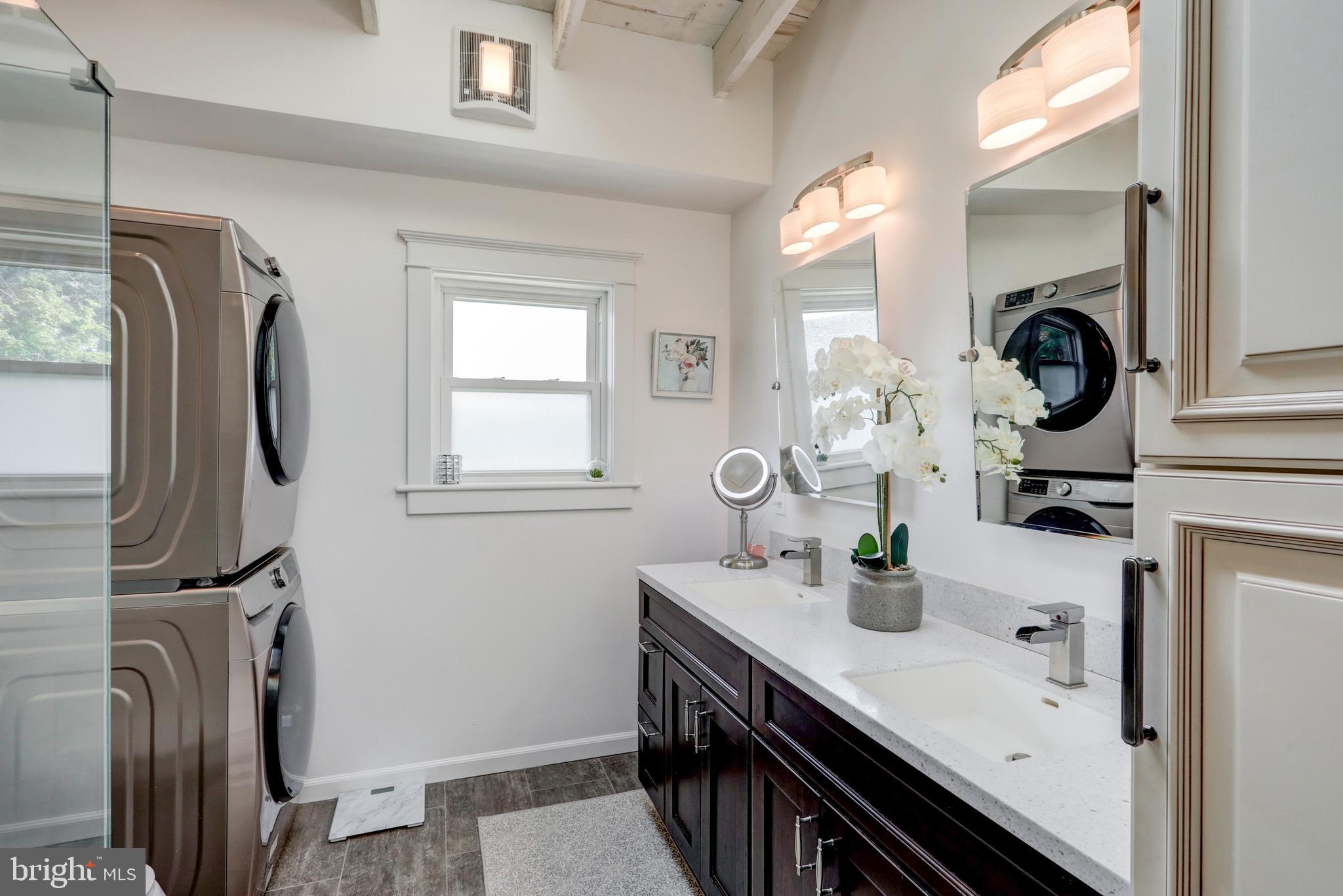 LANCASTER - Residential Lease